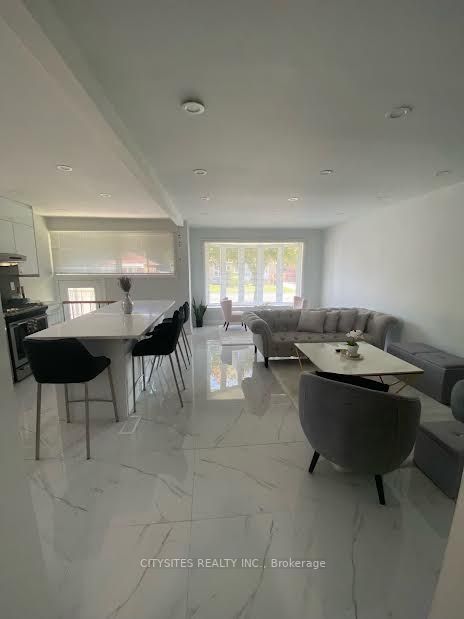 103 Walter Ave, #Main