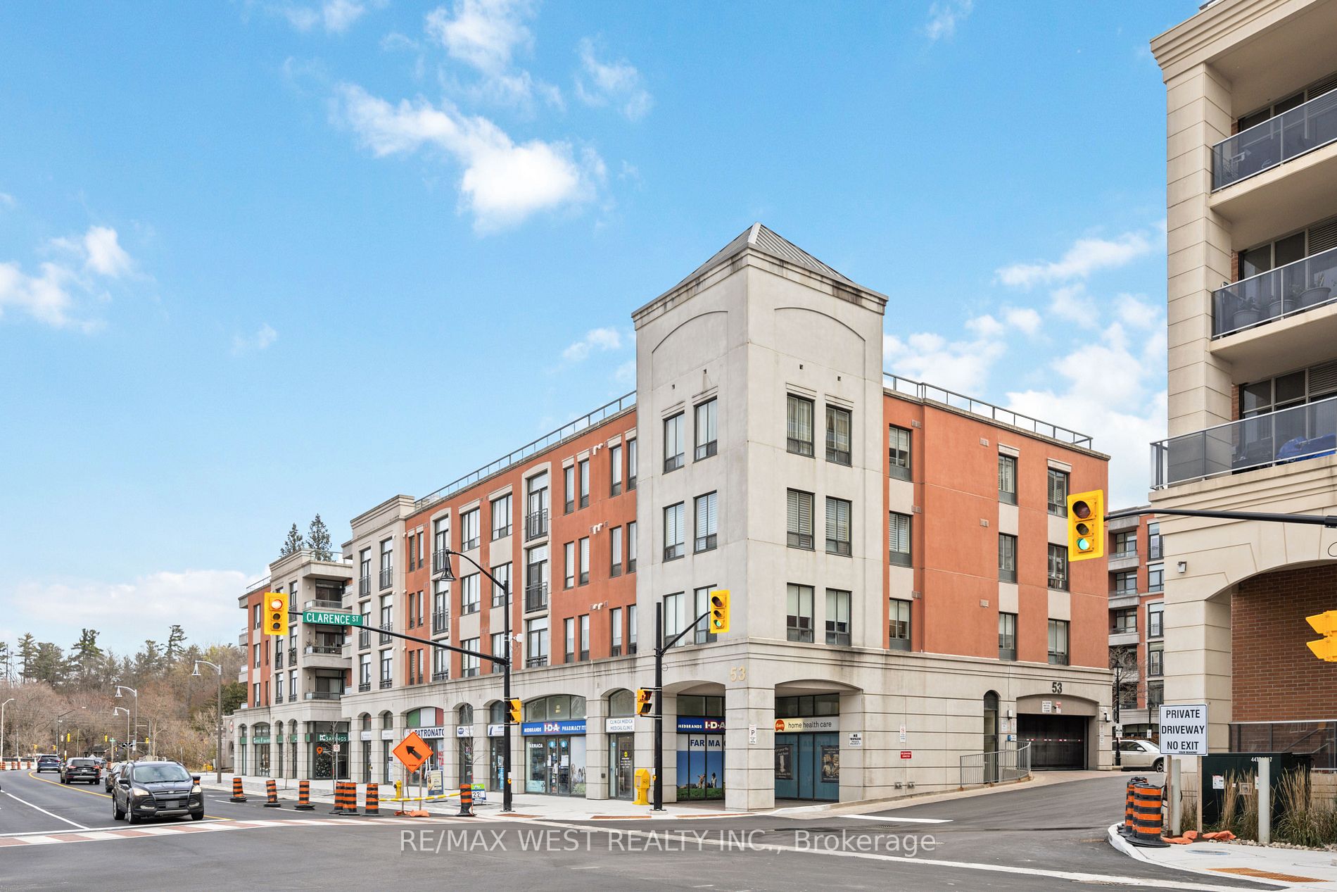 53 Woodbridge Ave, #2