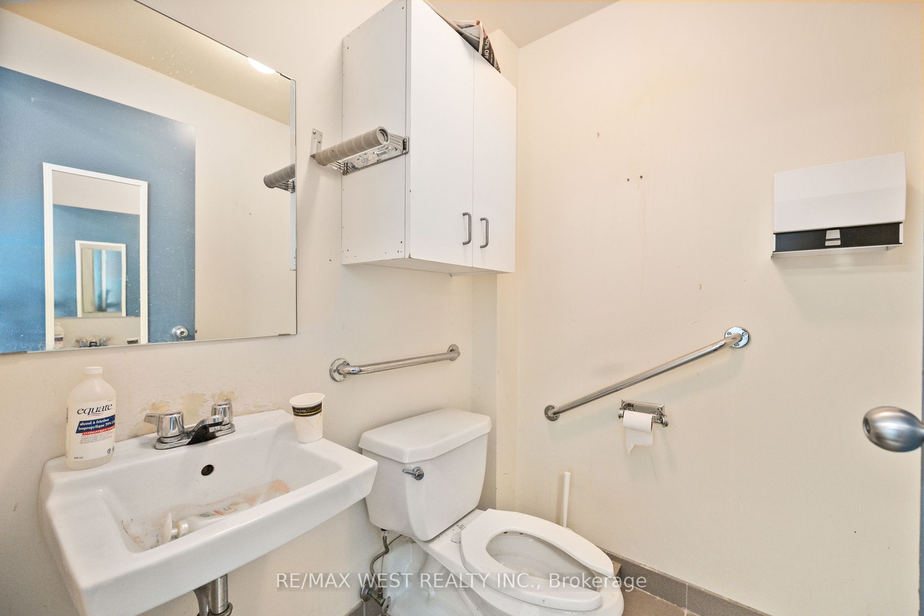 53 Woodbridge Ave, #2