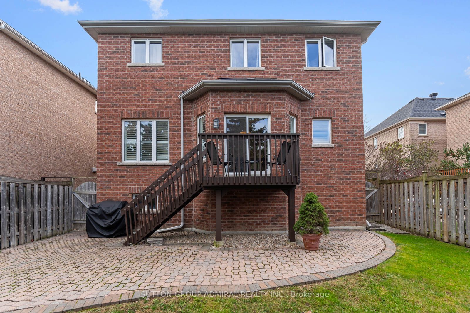 474 Autumn Hill Blvd