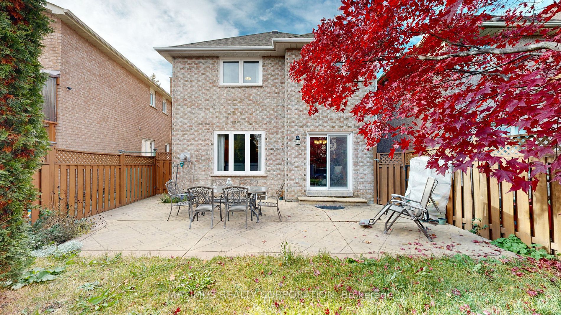 105 Richbell St
