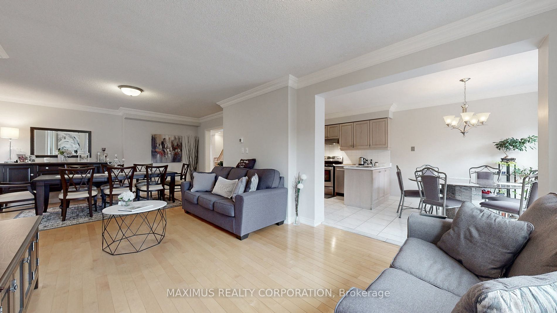 105 Richbell St