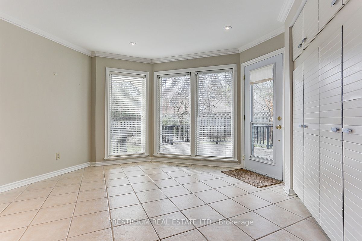 61 Addington Sq