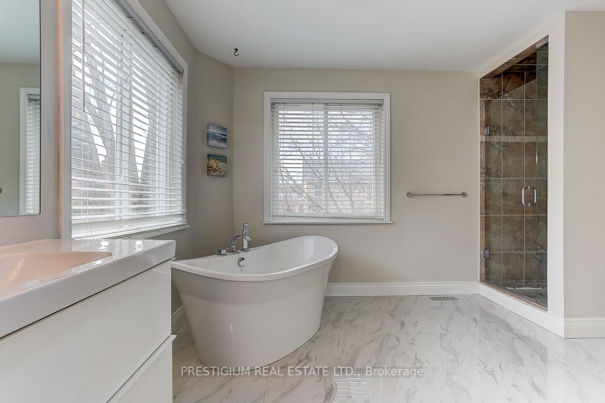 61 Addington Sq