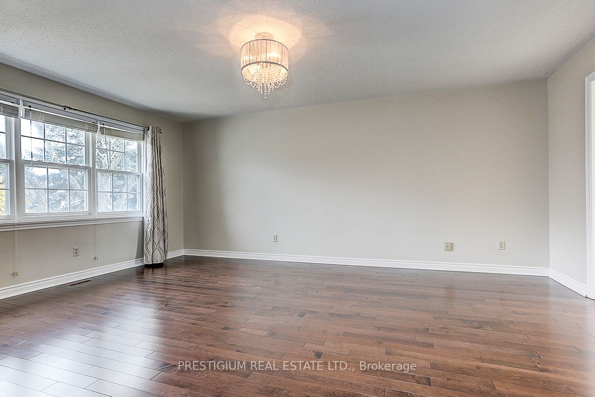 61 Addington Sq