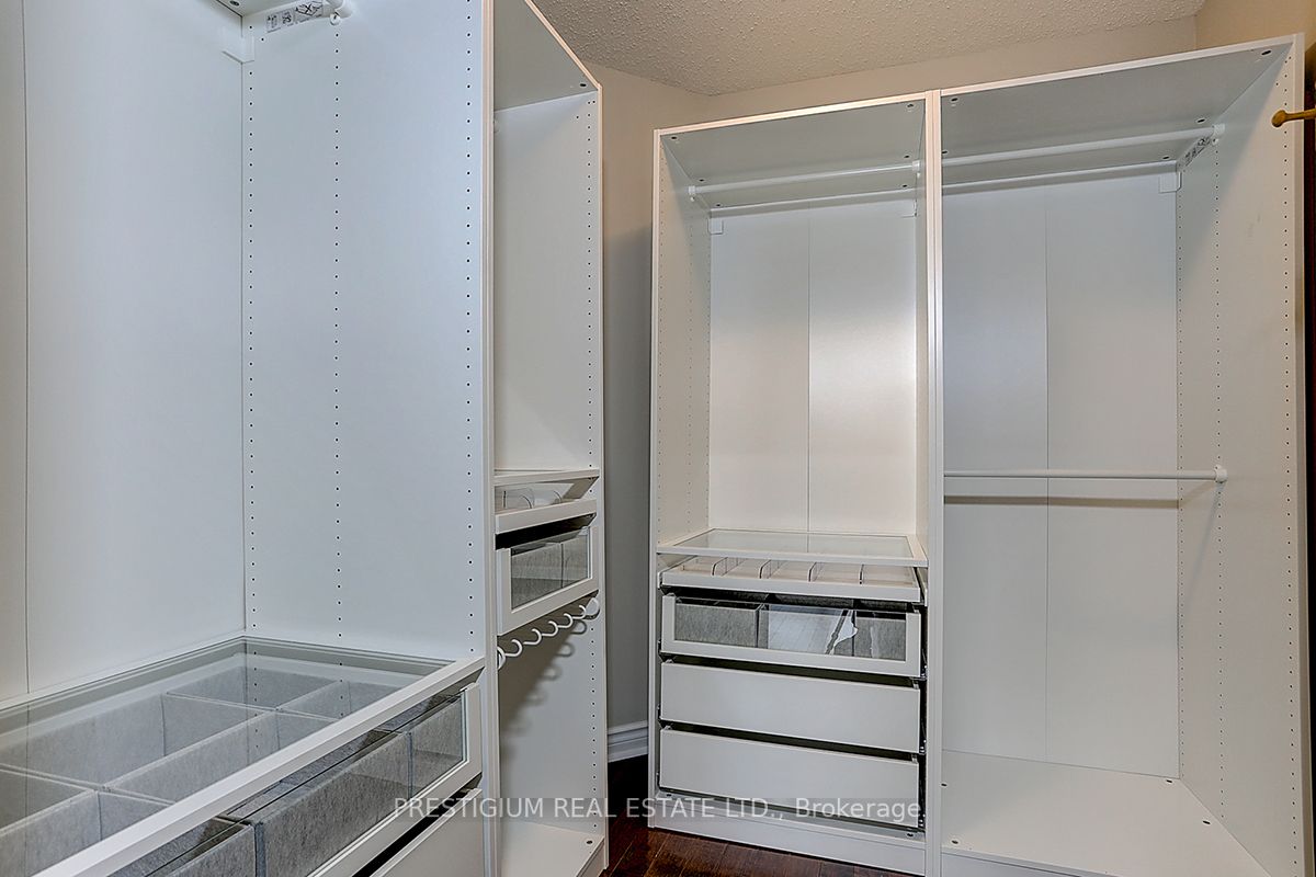 61 Addington Sq