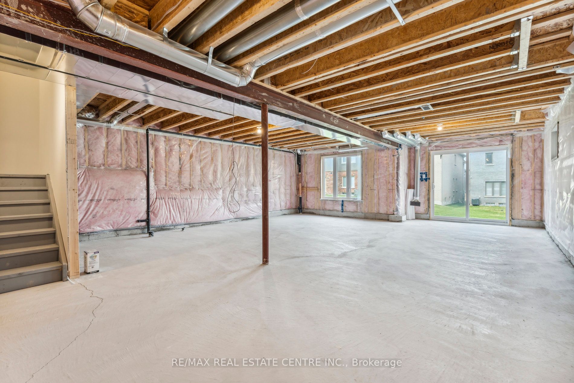 53 Janes Cres