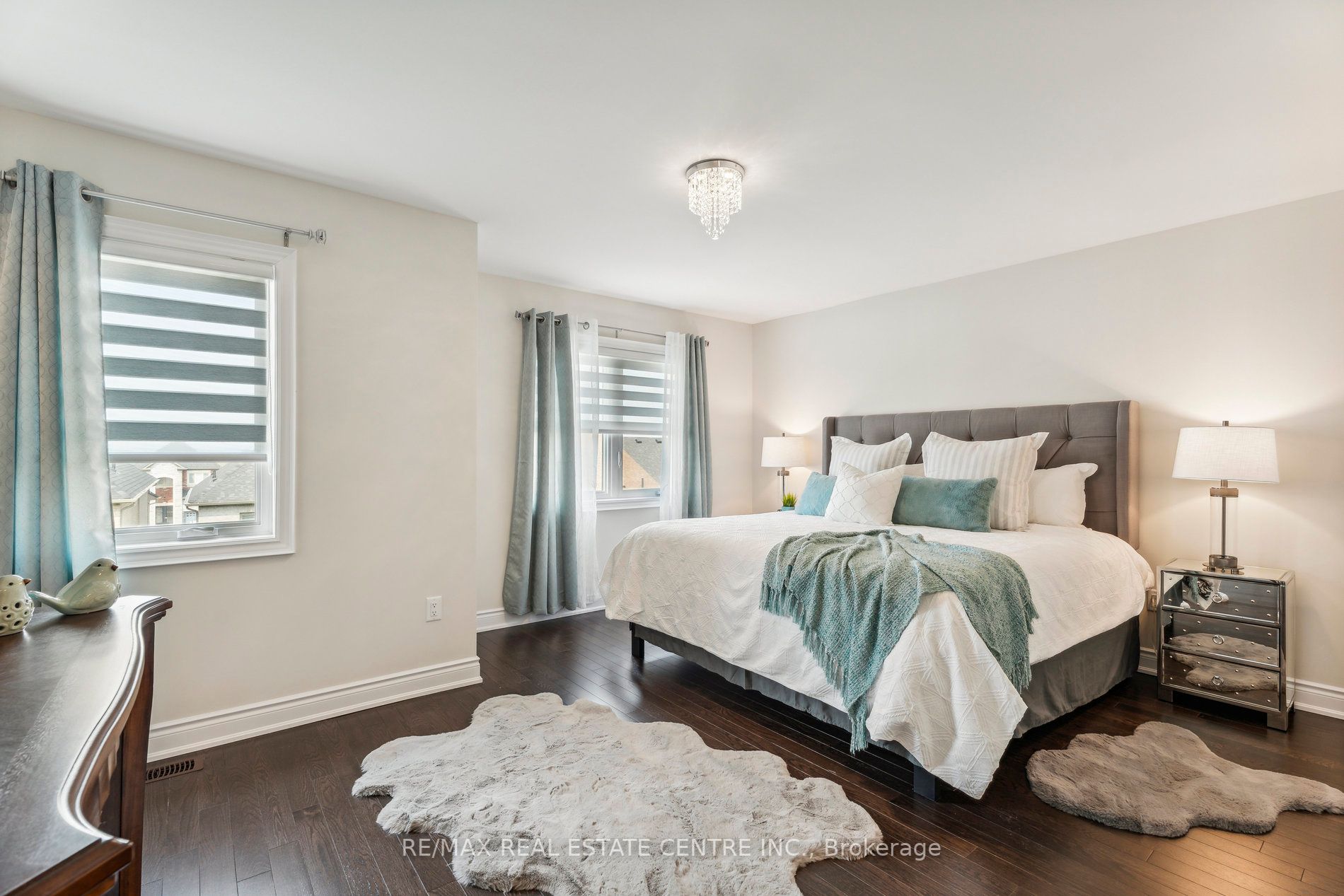 53 Janes Cres