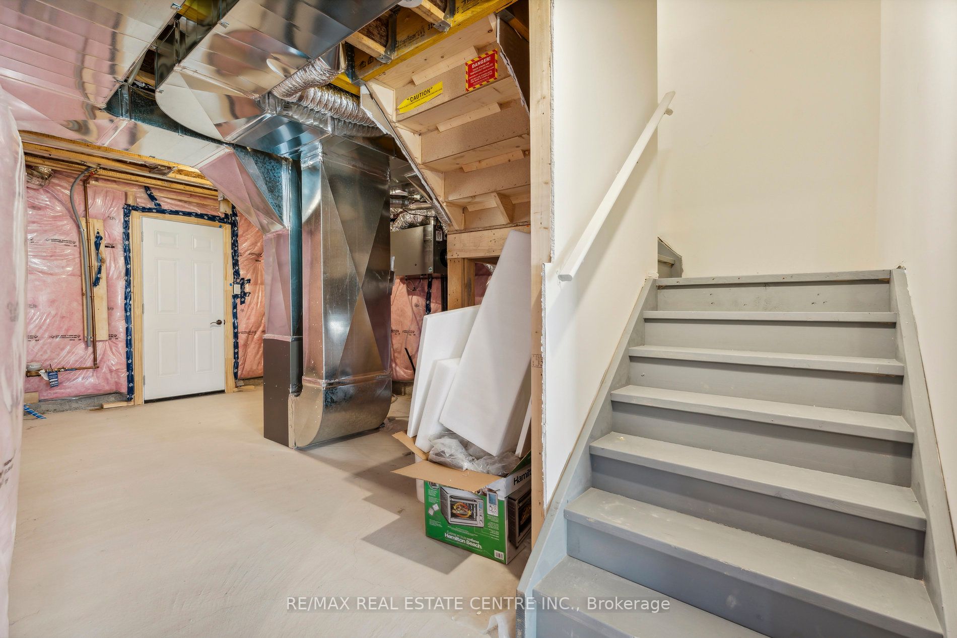 53 Janes Cres