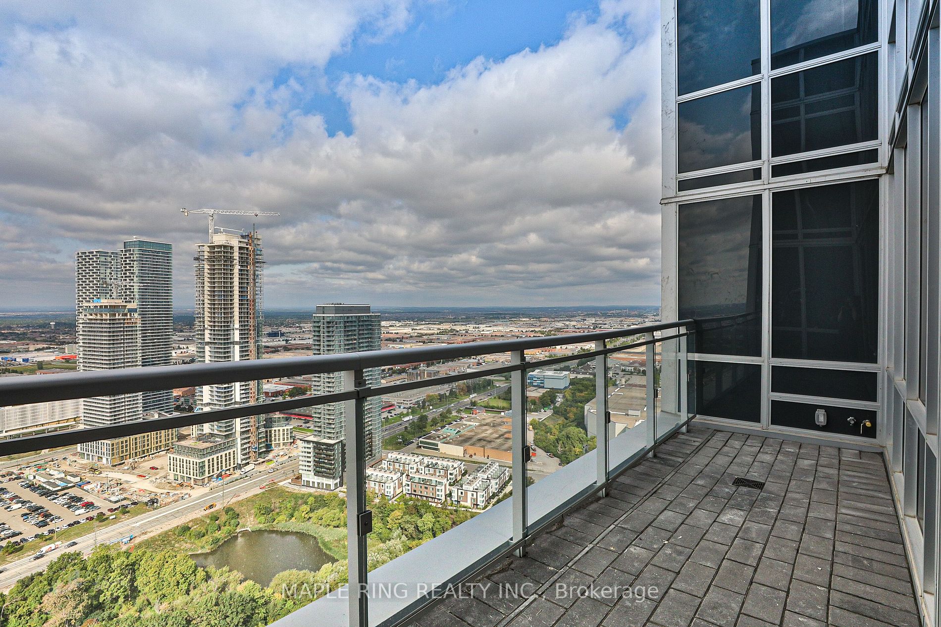 2916 Highway 7 Rd, #3804