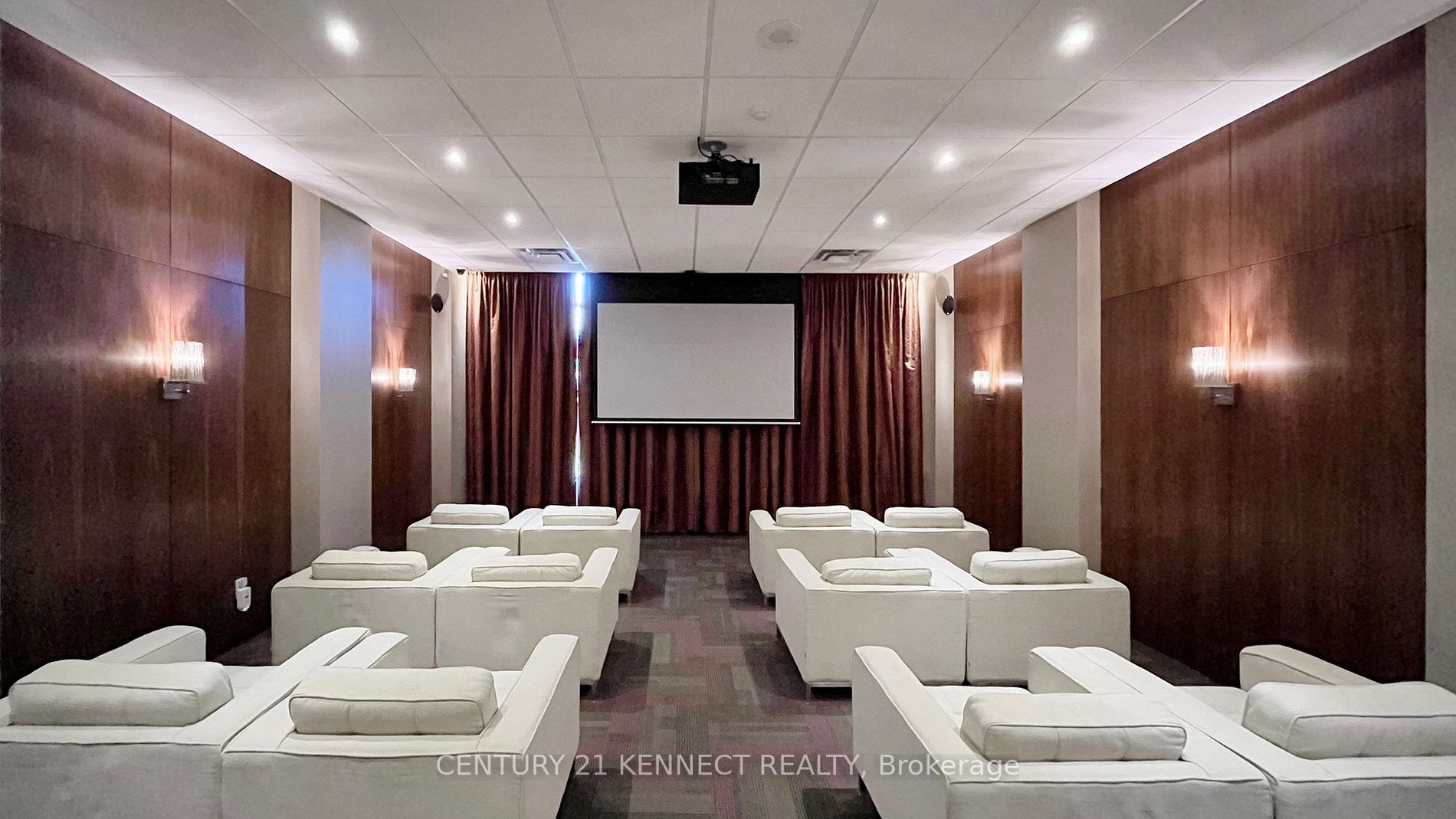 37 Galleria Pkwy, #910