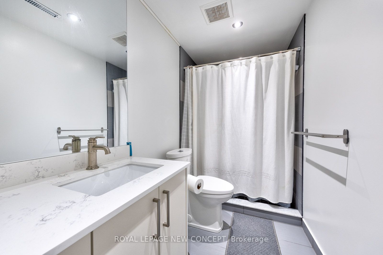 40 Marchwood Cres