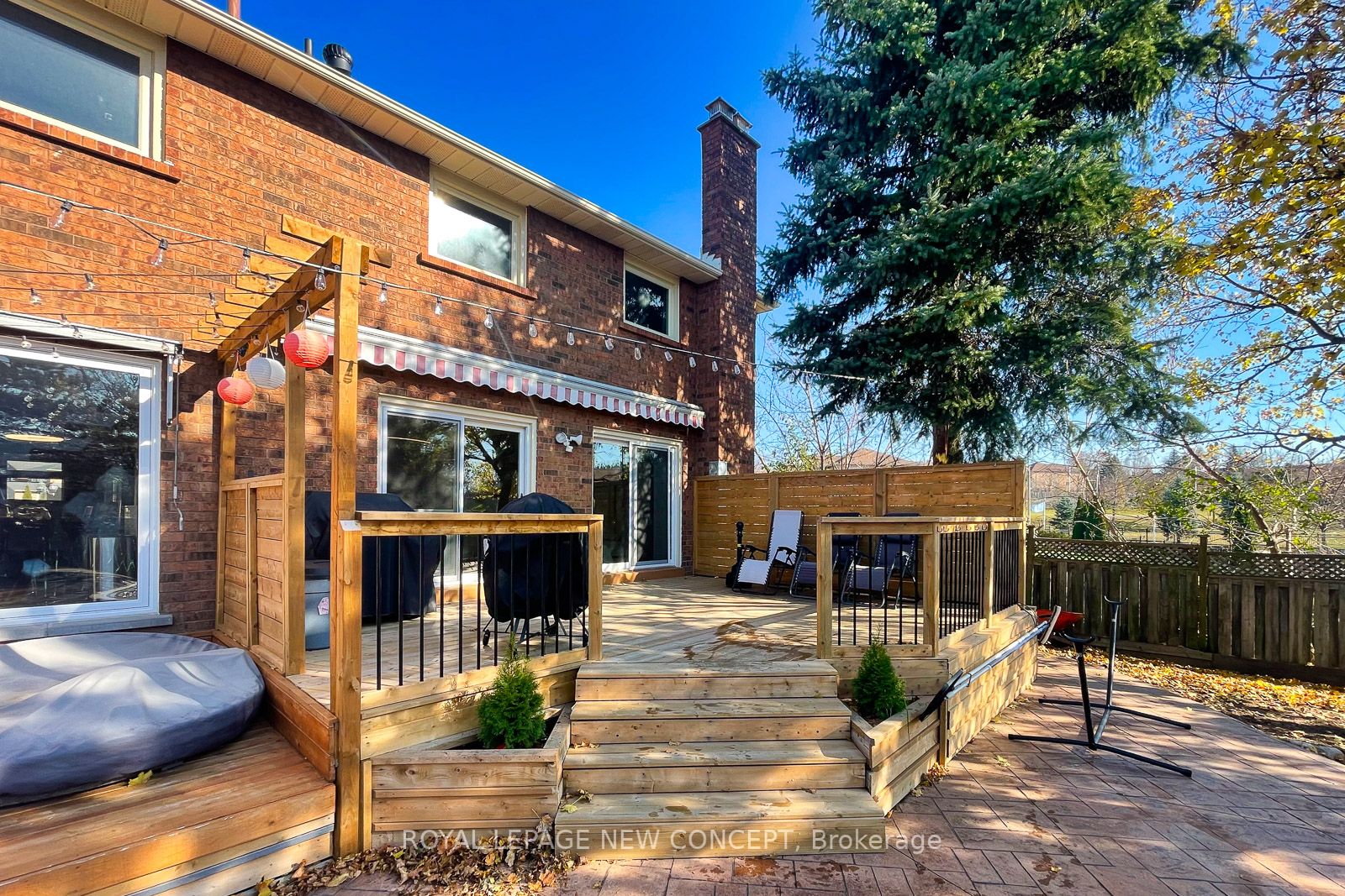 40 Marchwood Cres