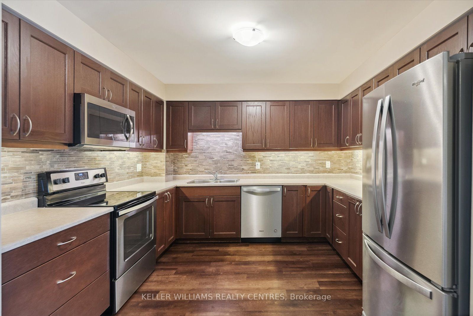 420 William Graham Dr, #218