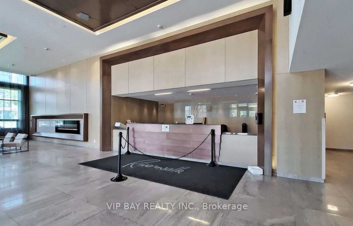 18 Uptown Dr, #1103