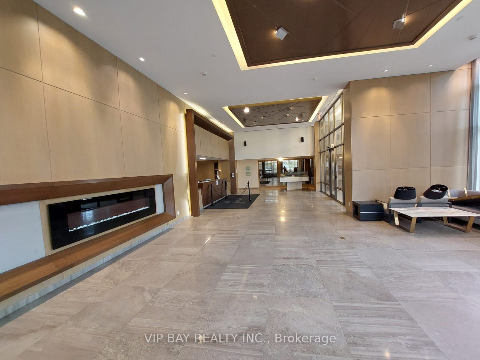 18 Uptown Dr, #1103