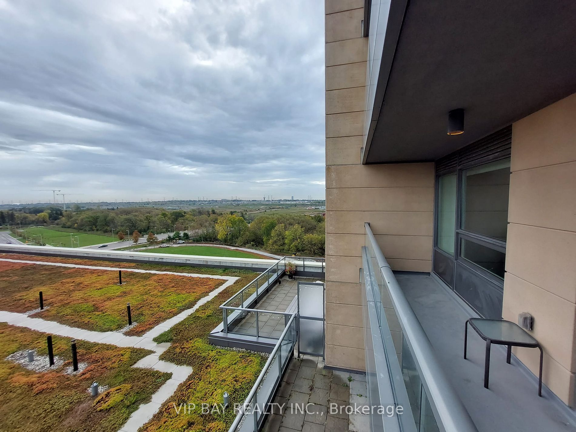 18 Uptown Dr, #1103