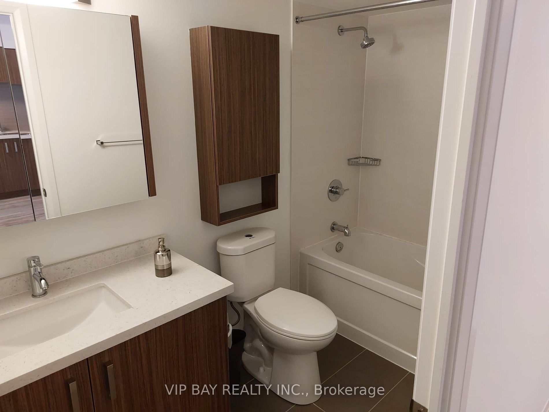 18 Uptown Dr, #1103