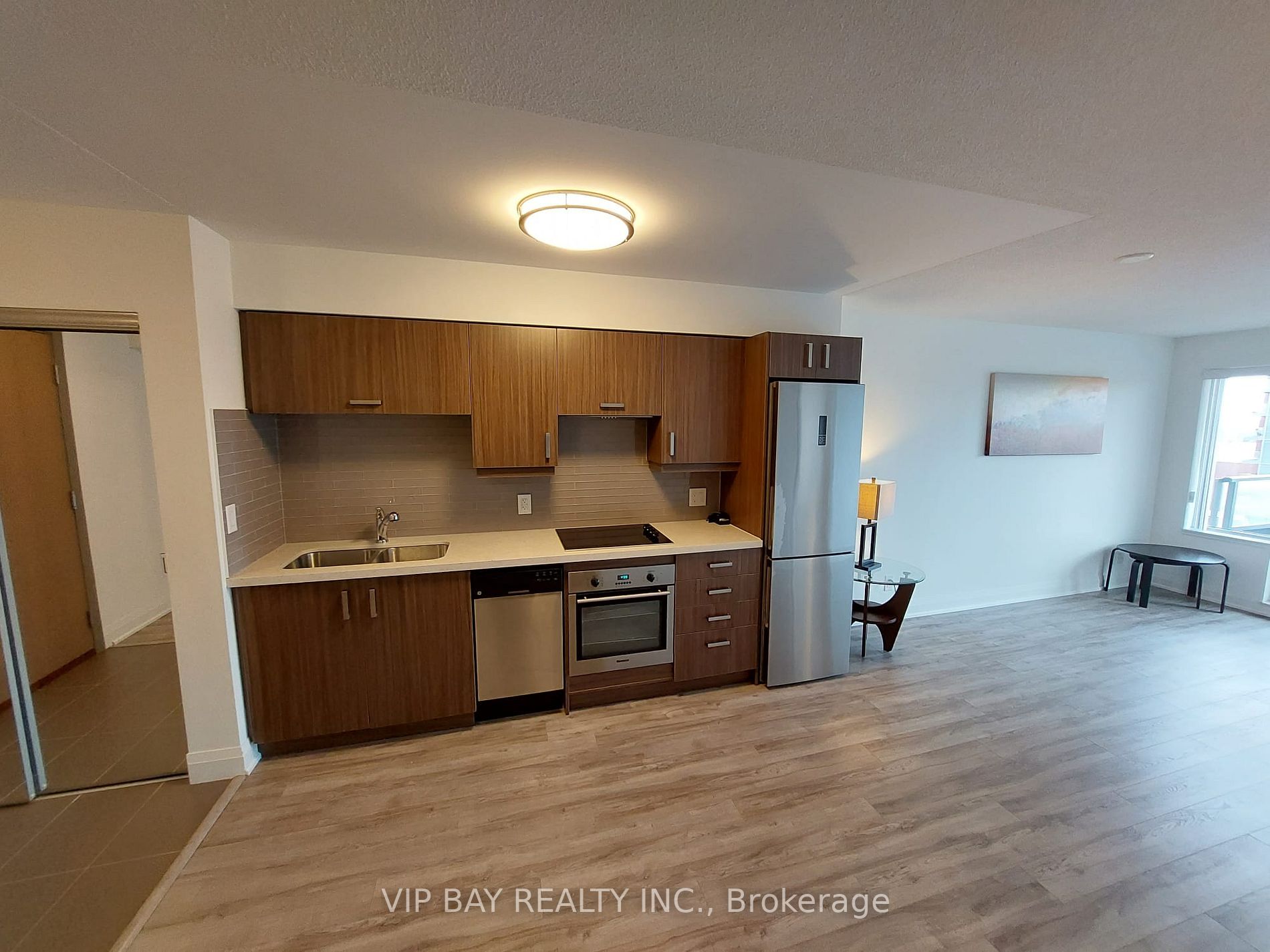 18 Uptown Dr, #1103