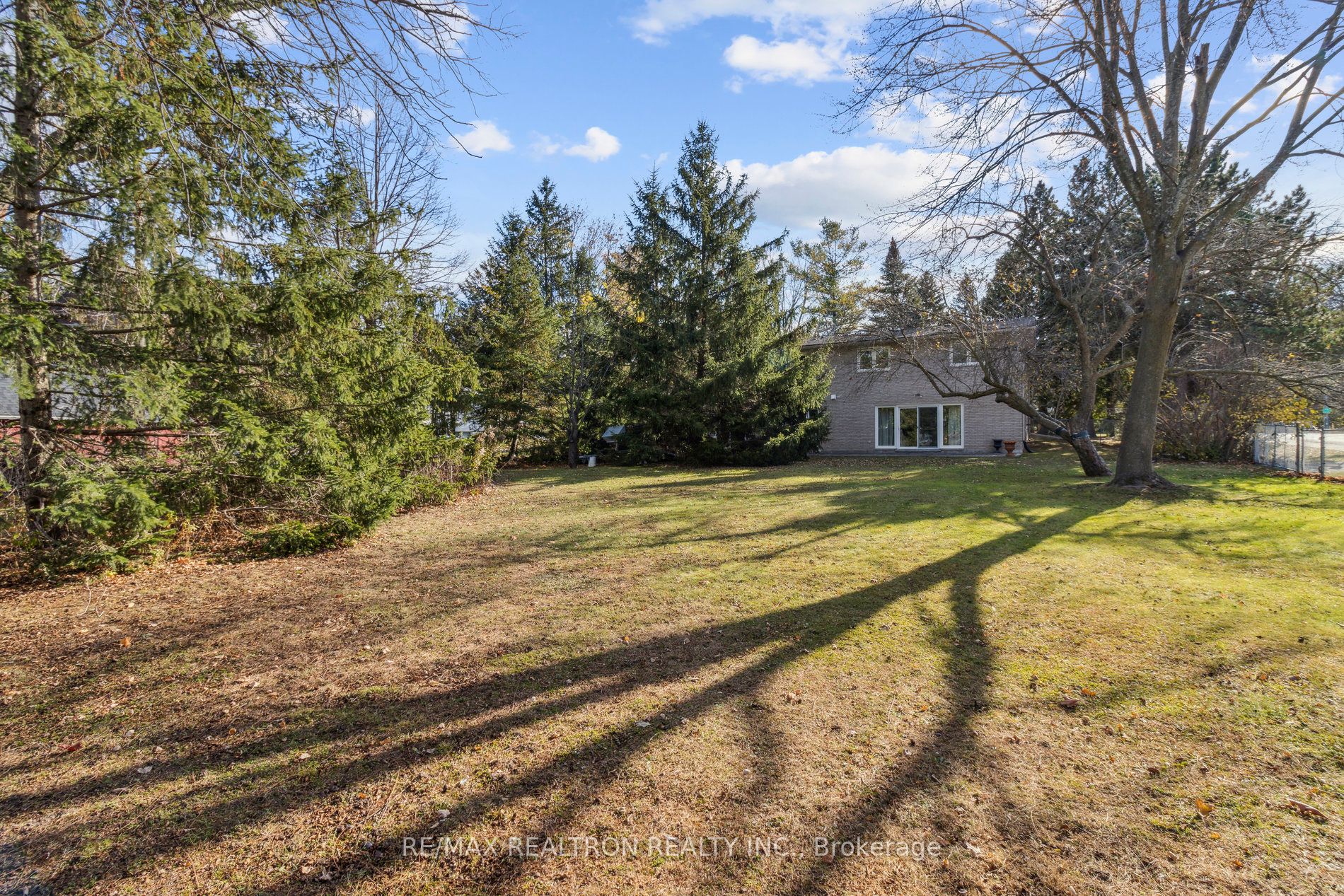 31 Park Cres