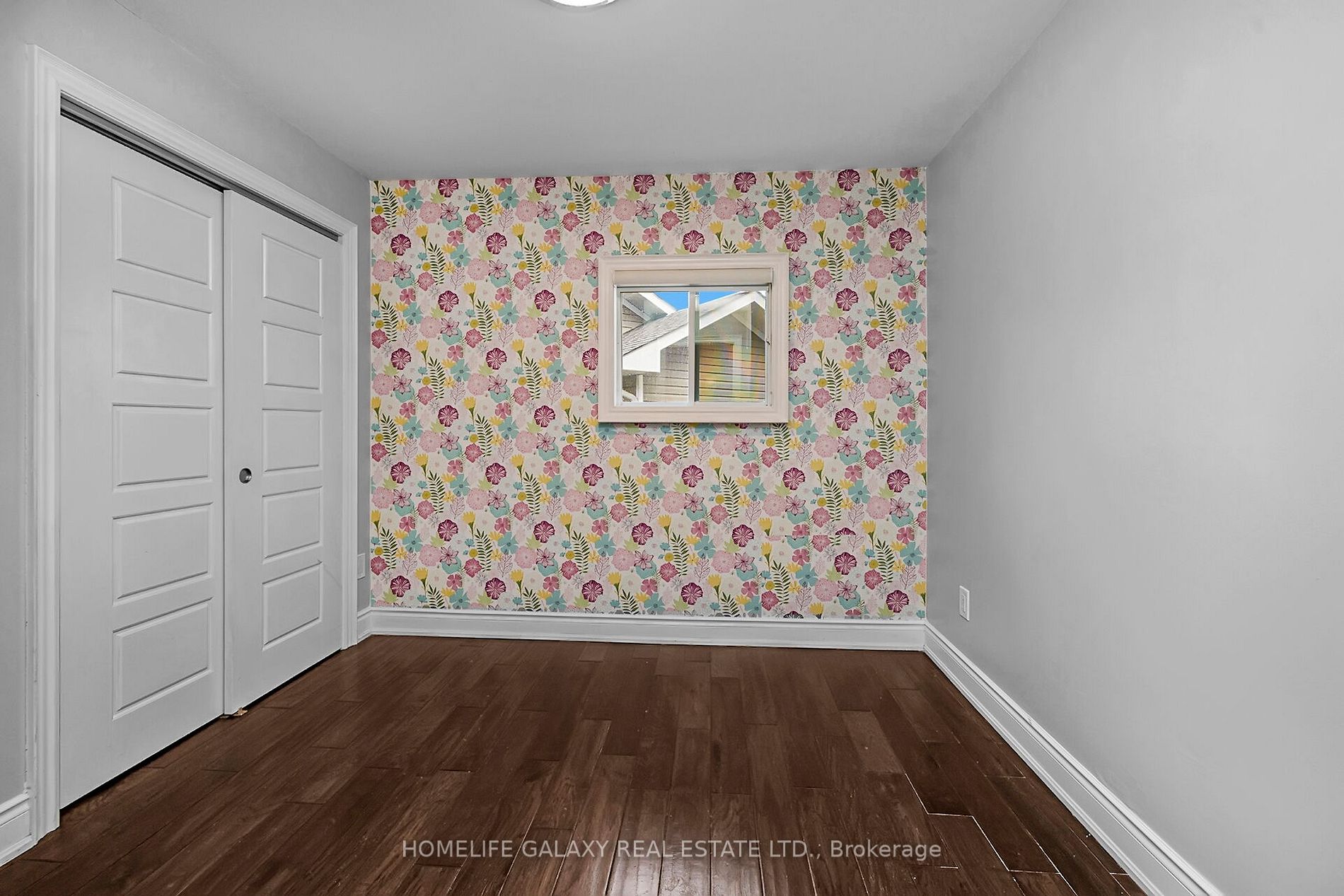 2049 Kate Ave
