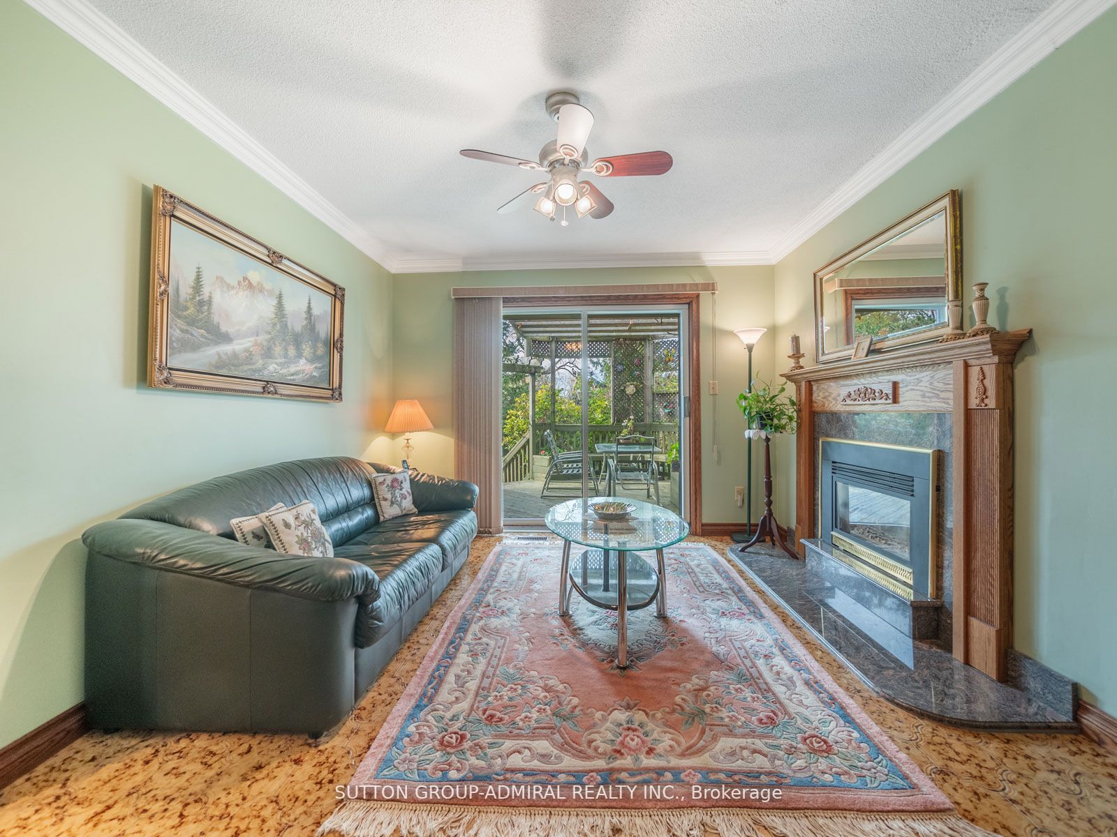 84 Pearson Ave
