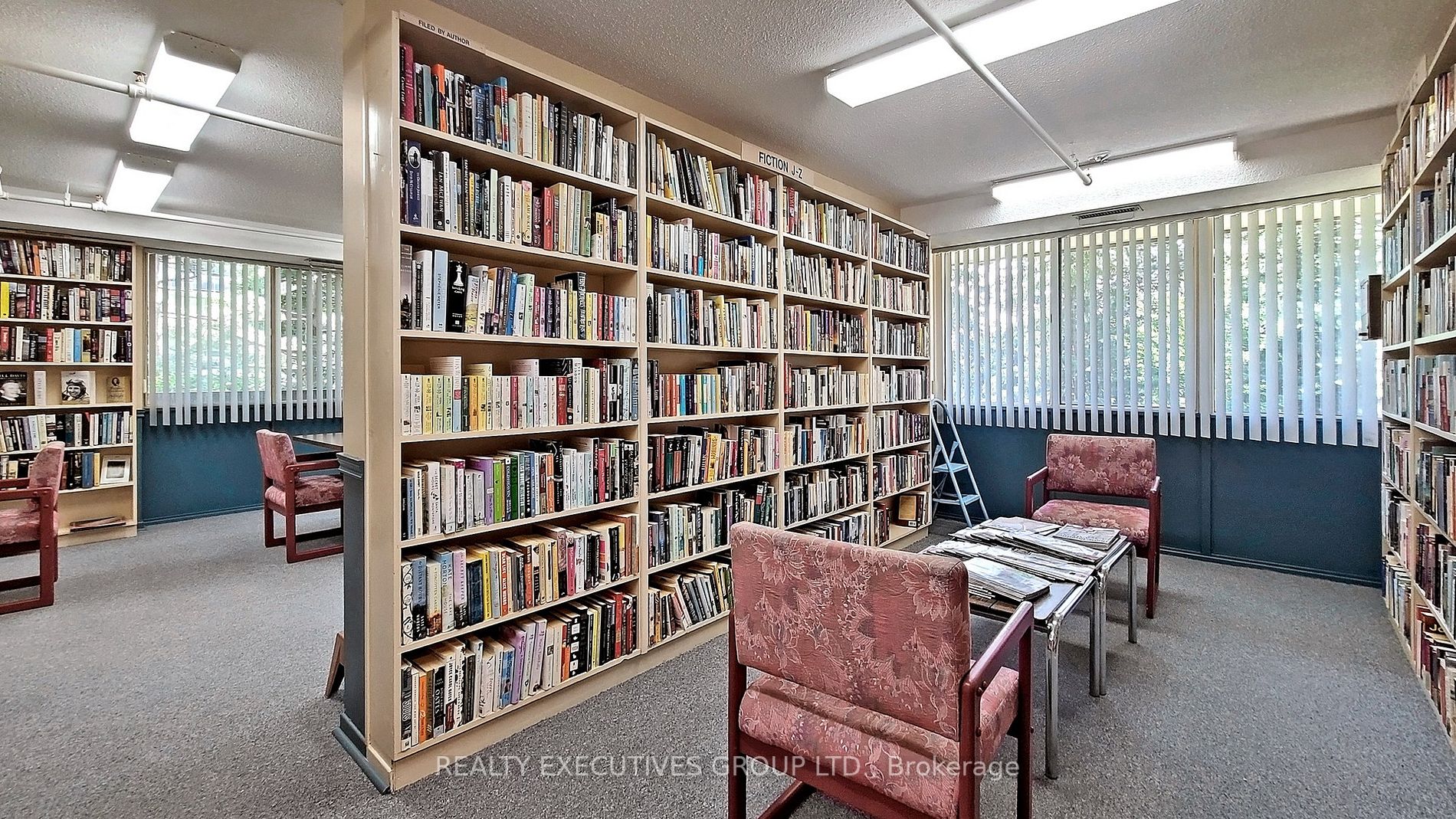 8111 Yonge St, #1805