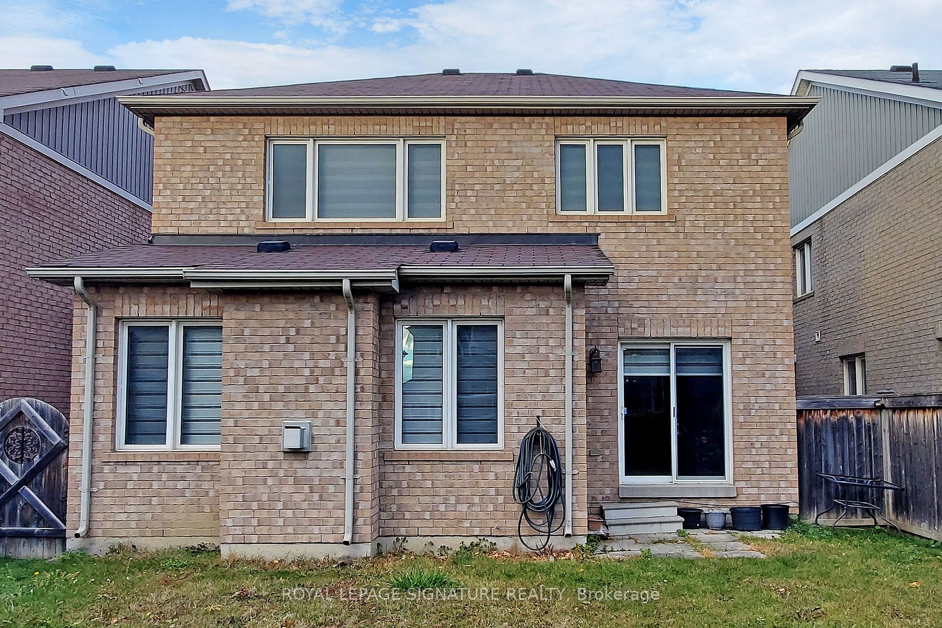 115 Blue Dasher Blvd