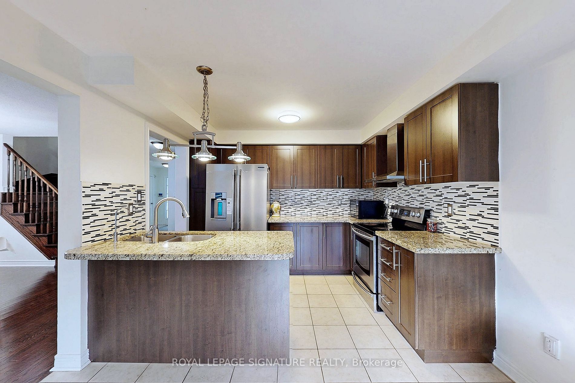 115 Blue Dasher Blvd
