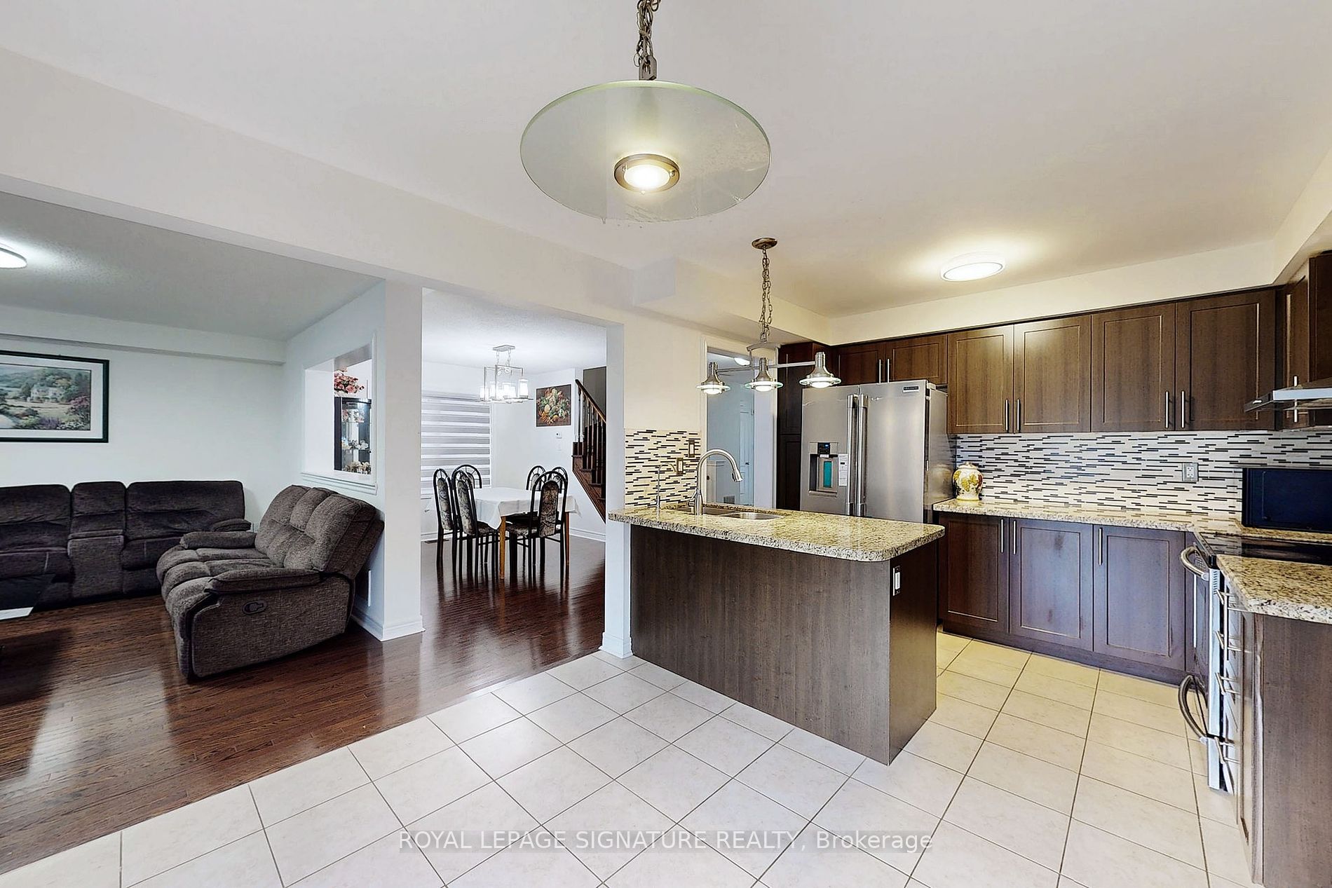 115 Blue Dasher Blvd