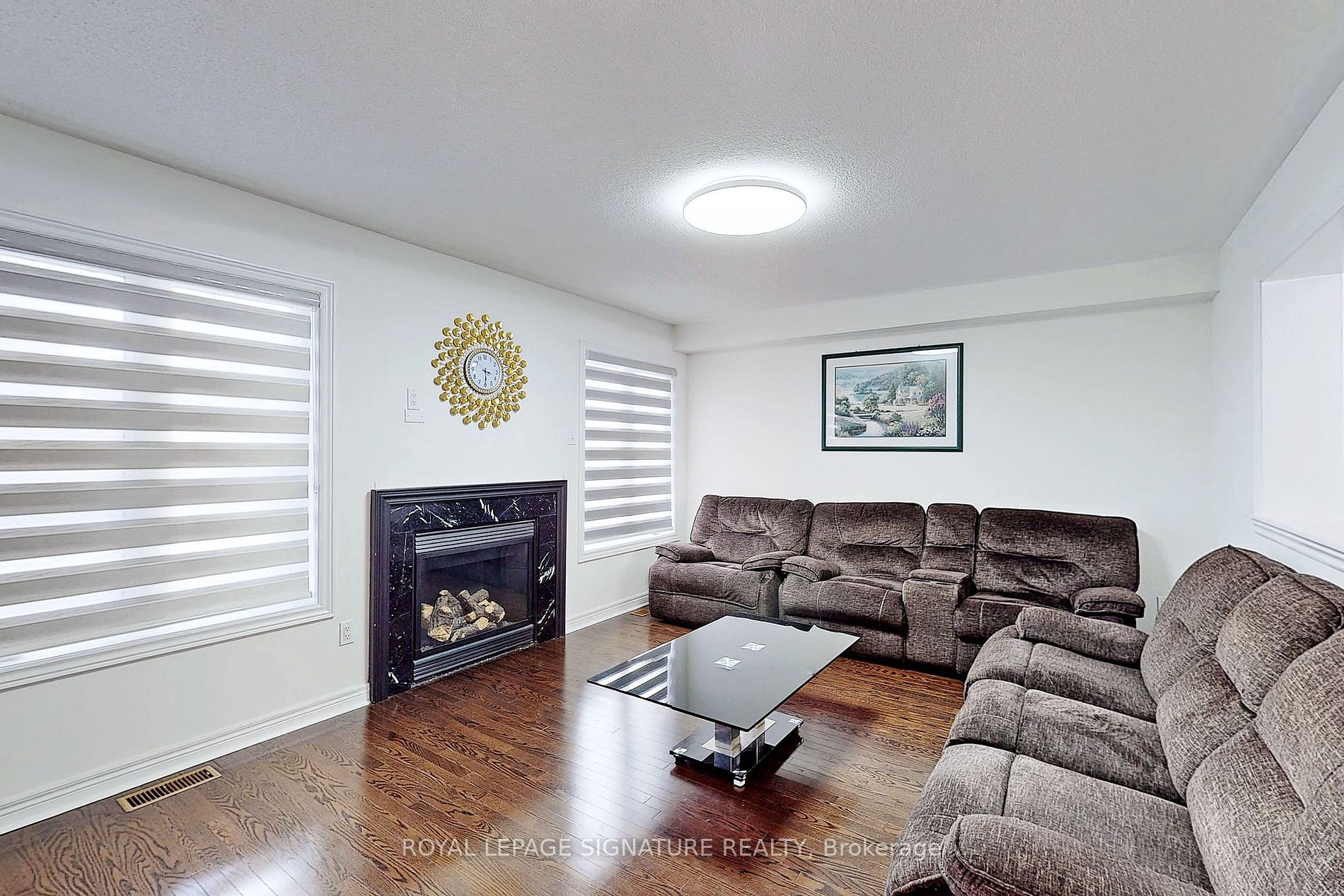115 Blue Dasher Boulevard