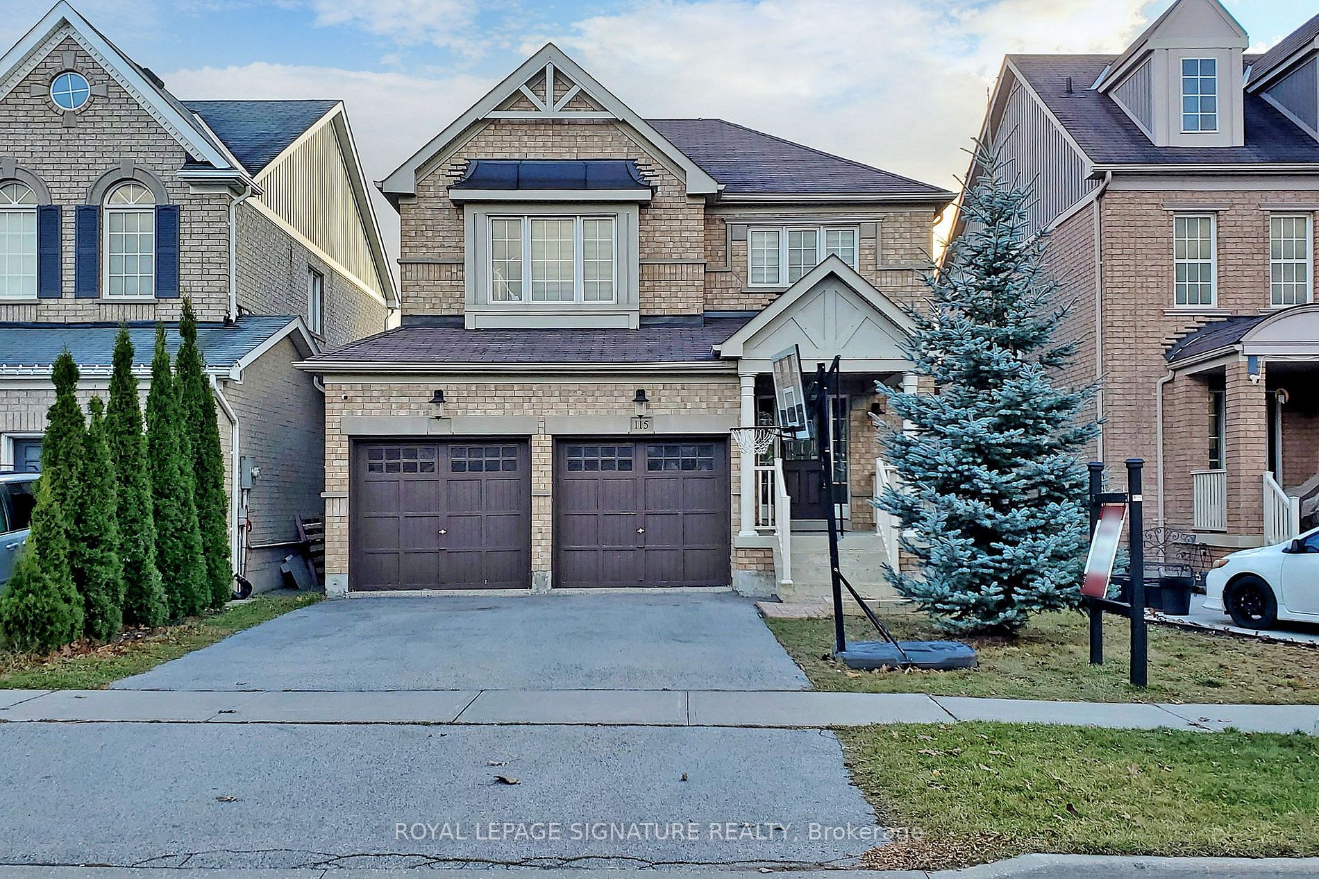 115 Blue Dasher Blvd