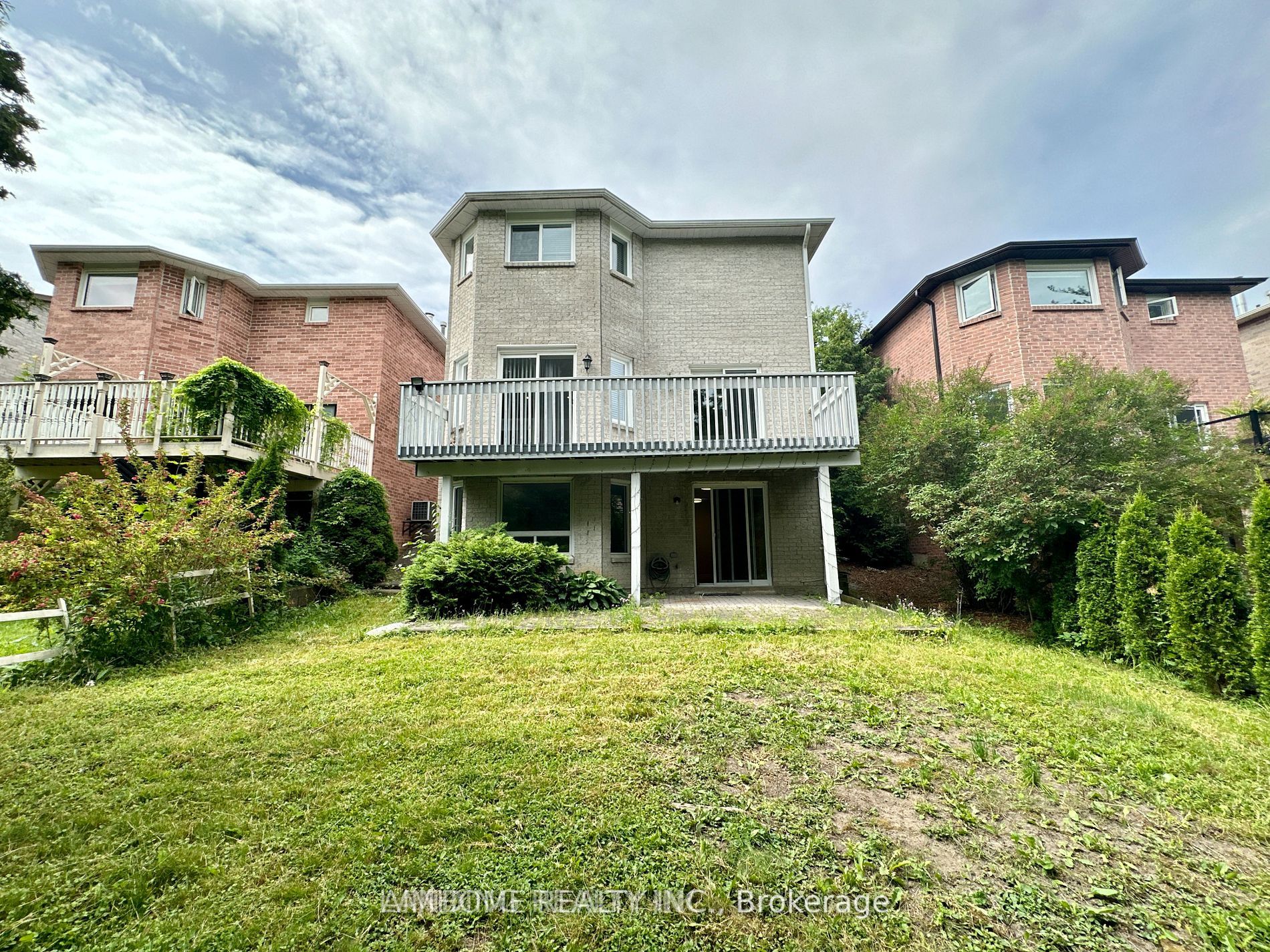 104 Beck Dr