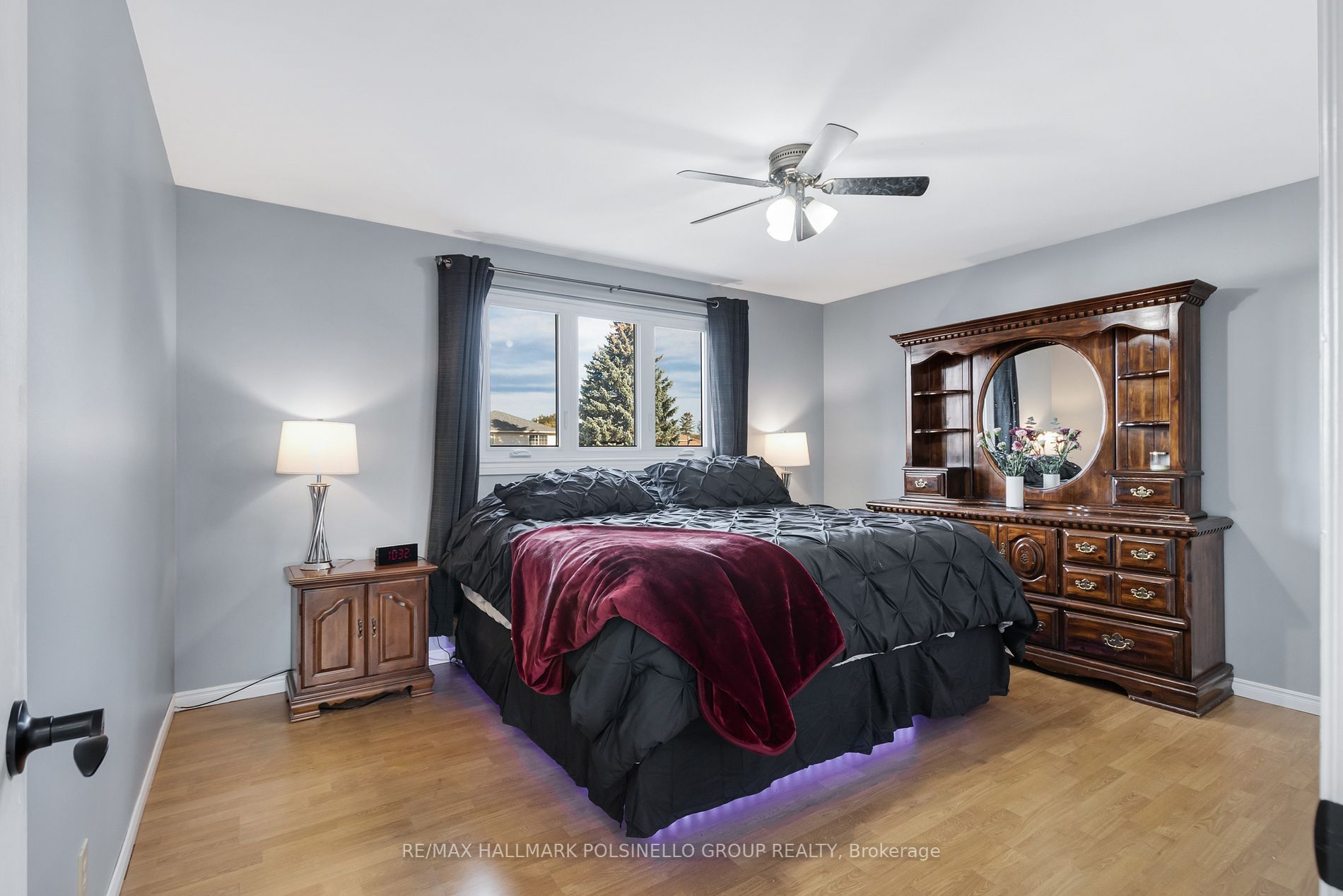 9 Castille Cres