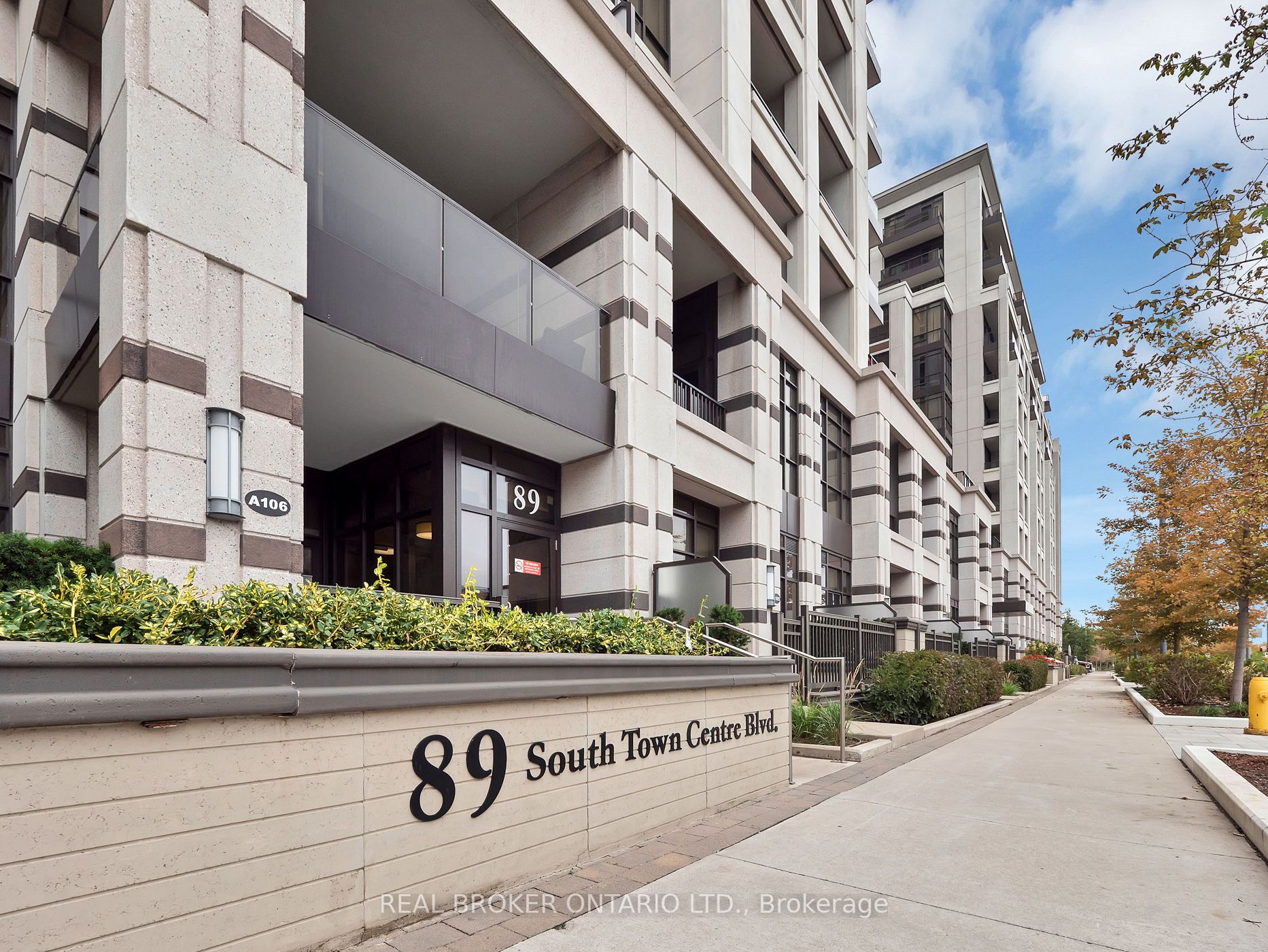 89 South Town Centre Blvd, #601