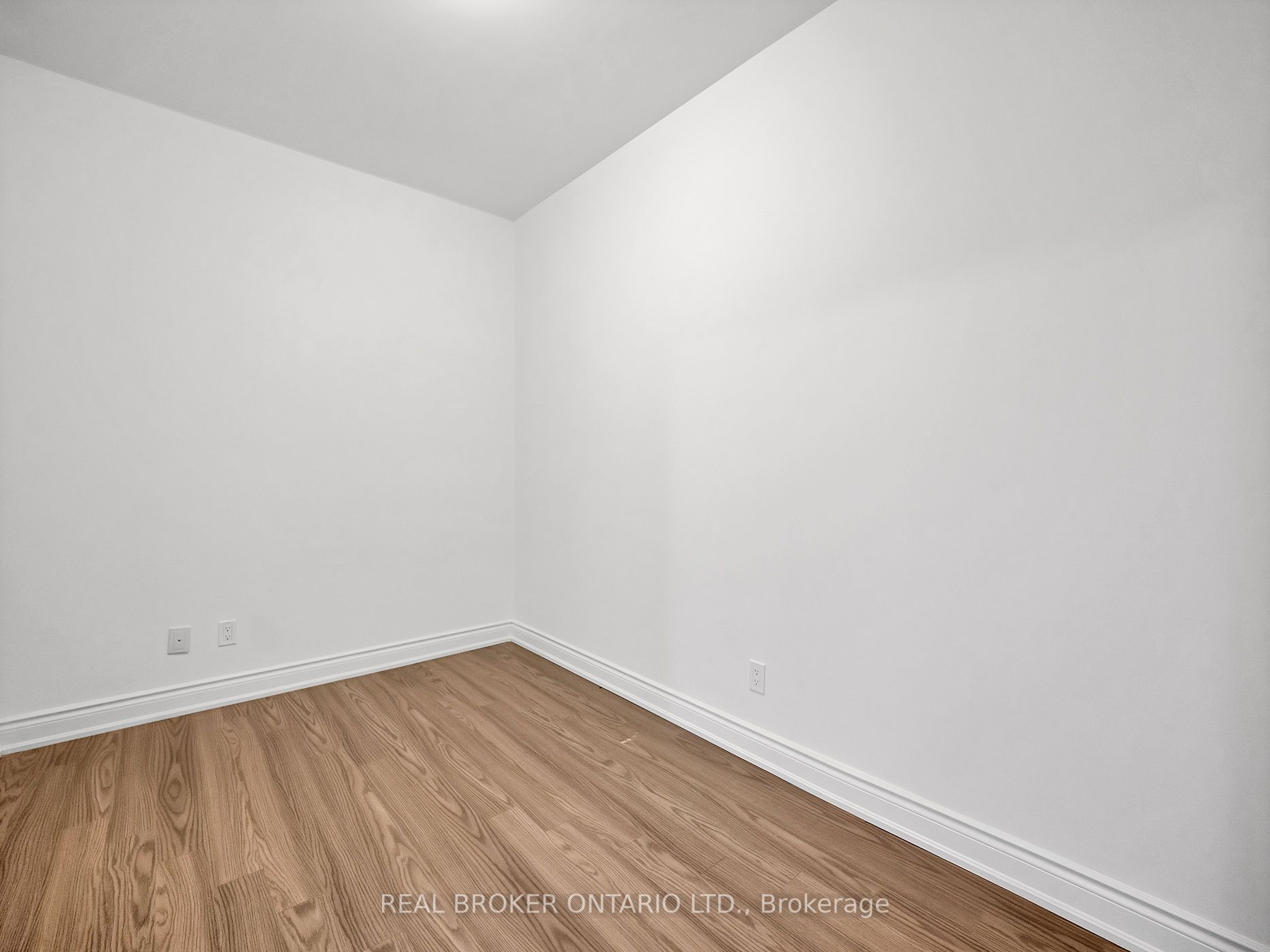 89 South Town Centre Blvd, #601