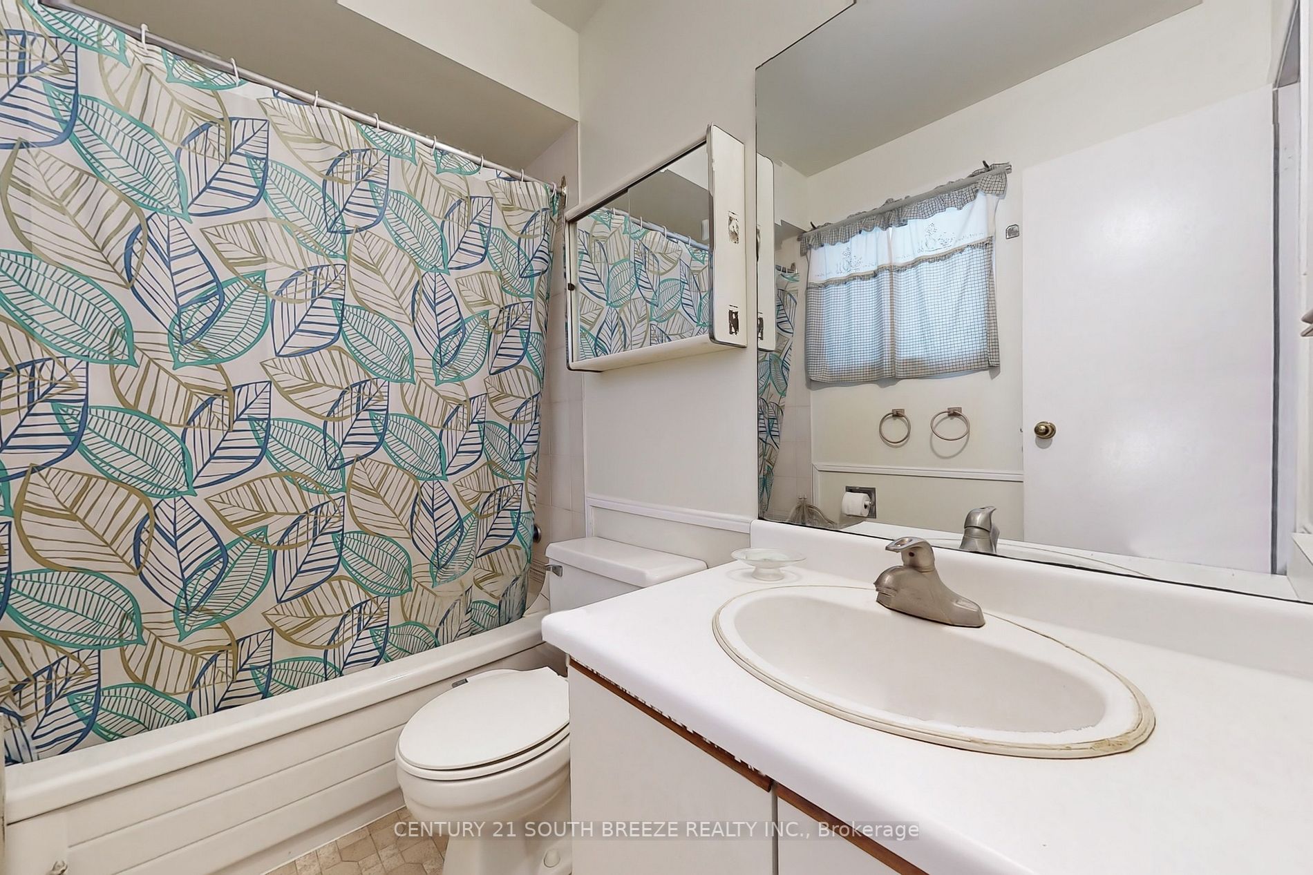 18 Joanna Cres