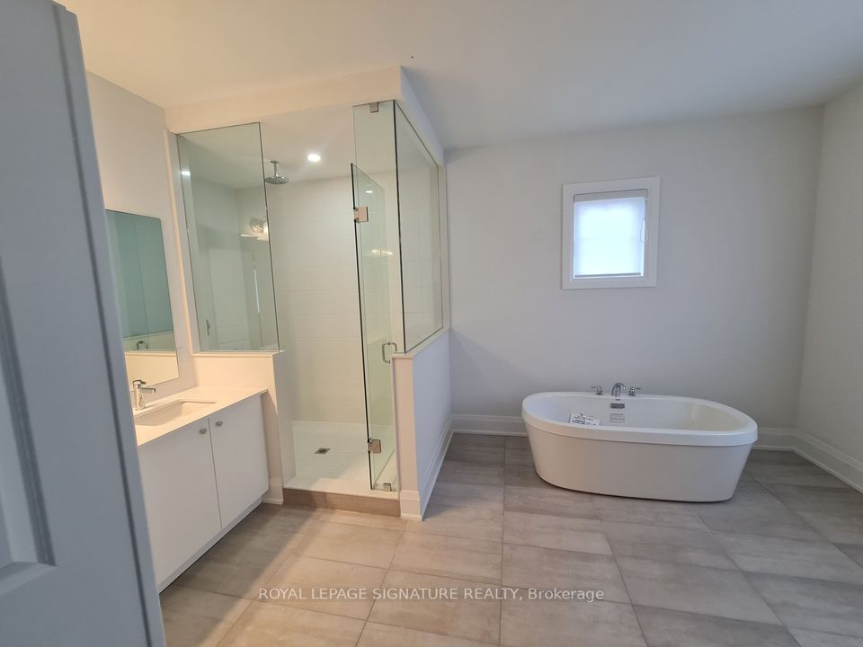 563 Kleinburg Summit Way, #Upper