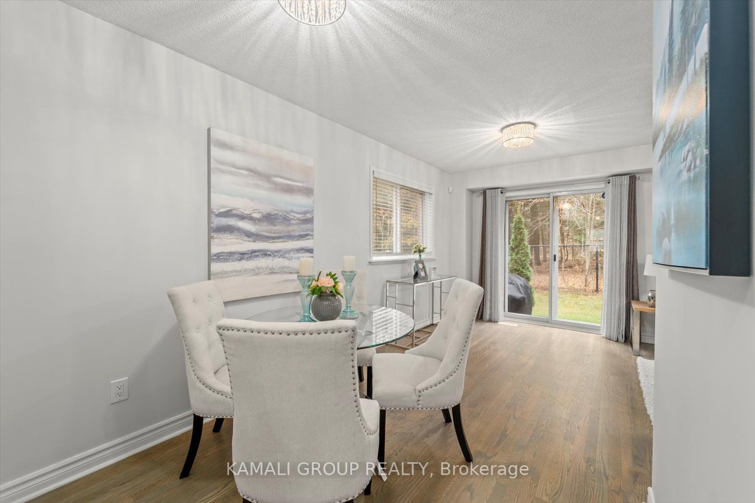 682 Gibney Cres, #17