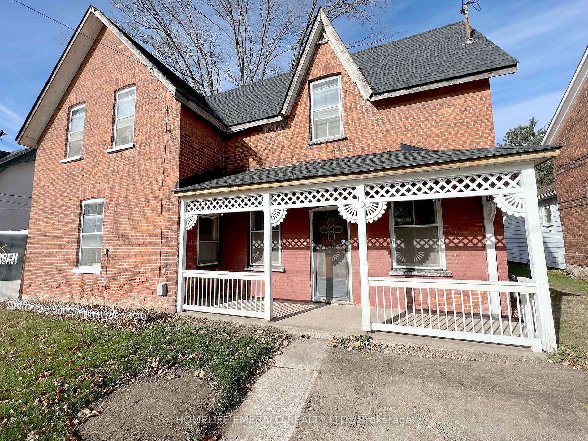 19 Robert St