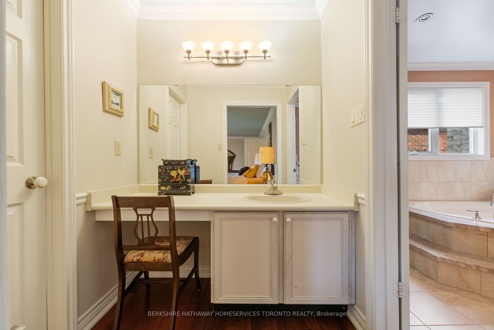53 Harmony Hill Cres