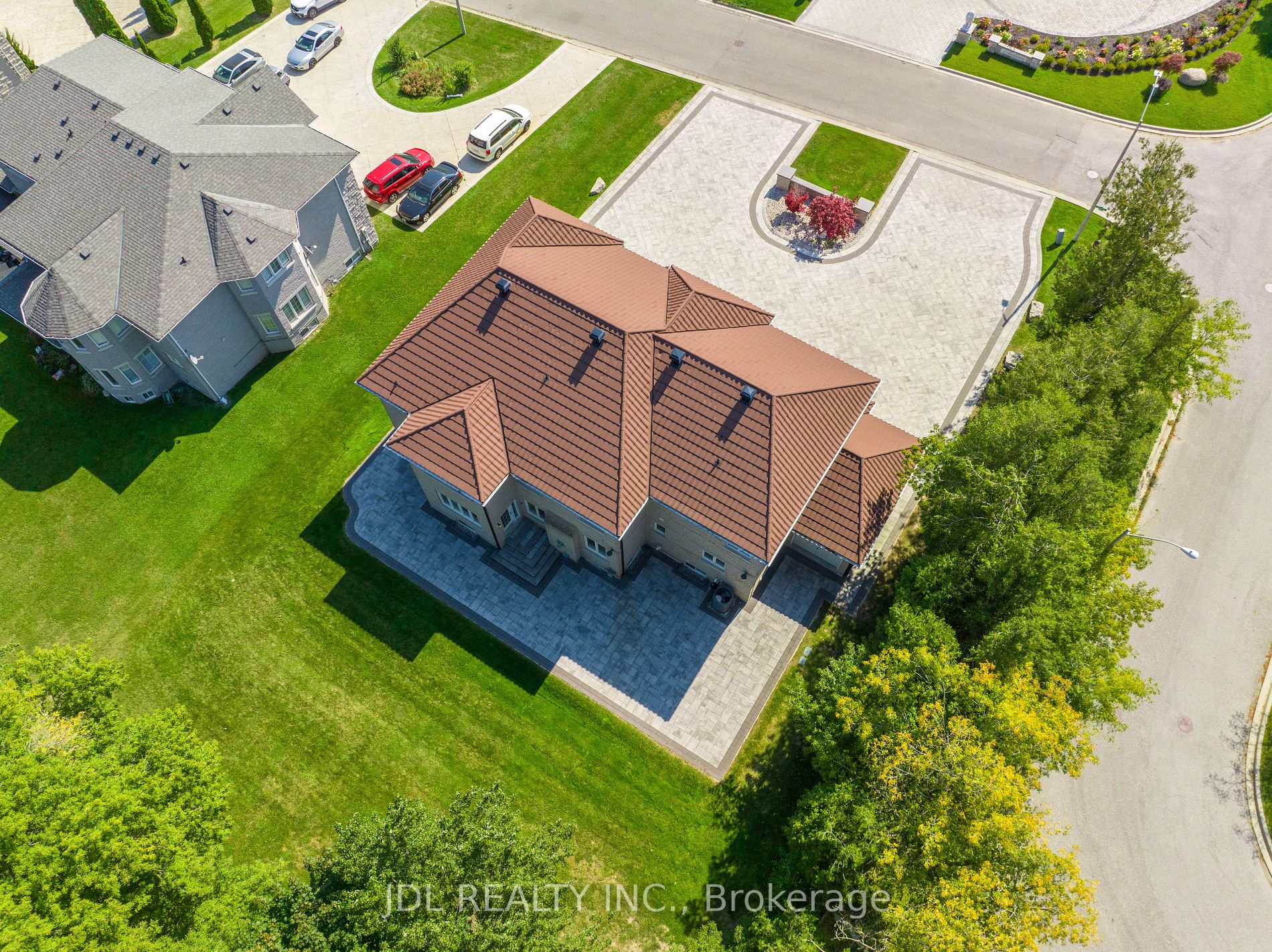16 Chiavatti Dr