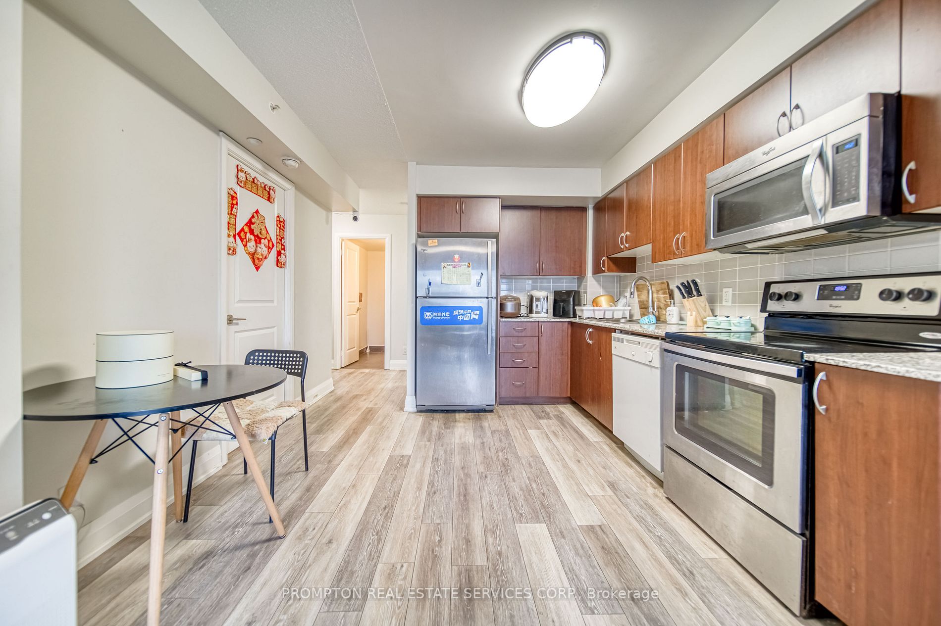 372 Highway 7 Rd E, #327