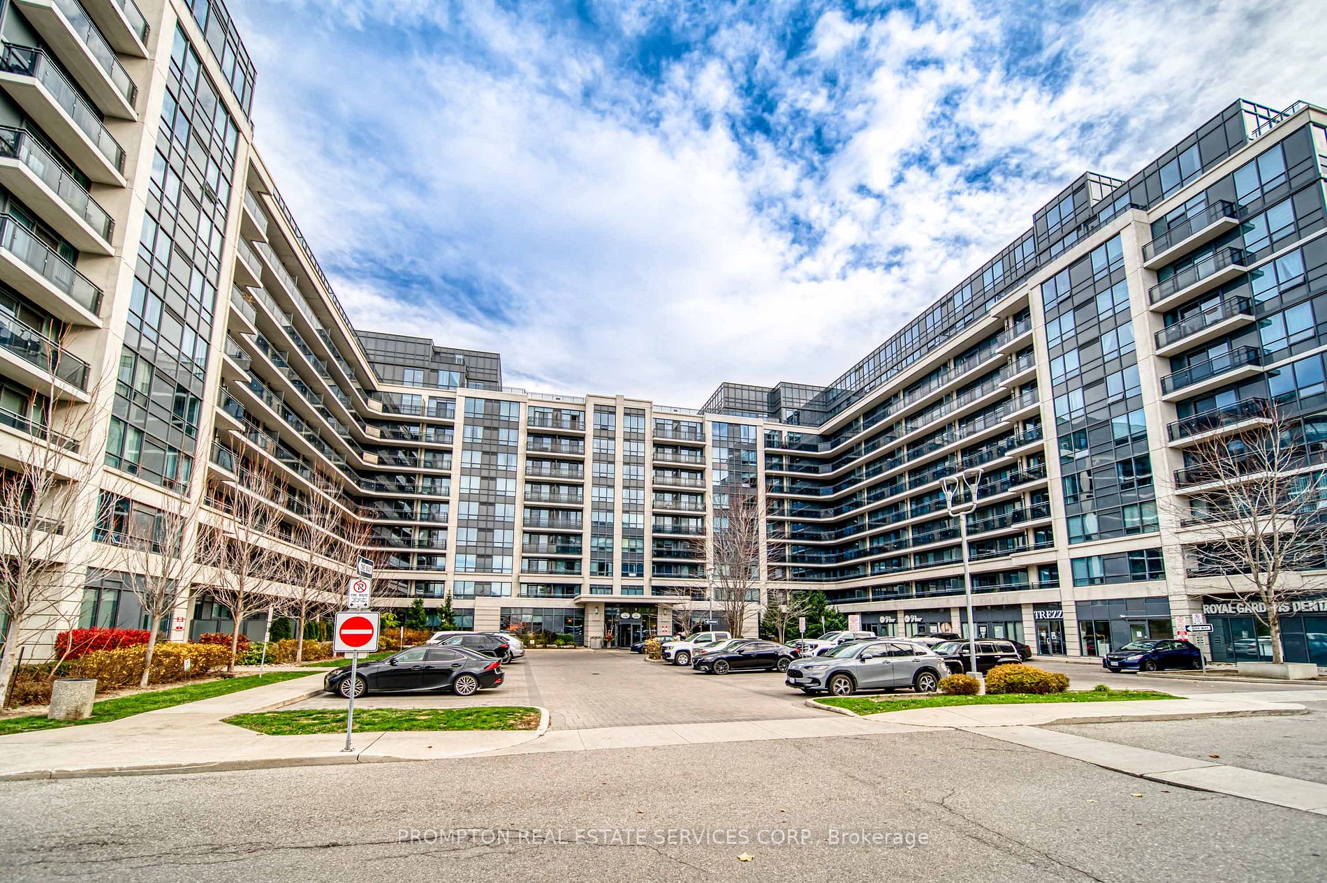 372 Highway 7 Rd E, #327
