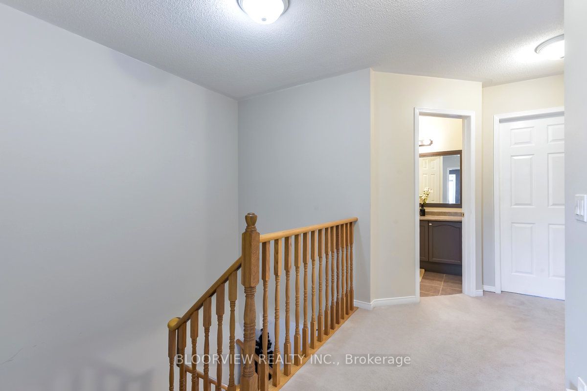 7 Marshview Ave