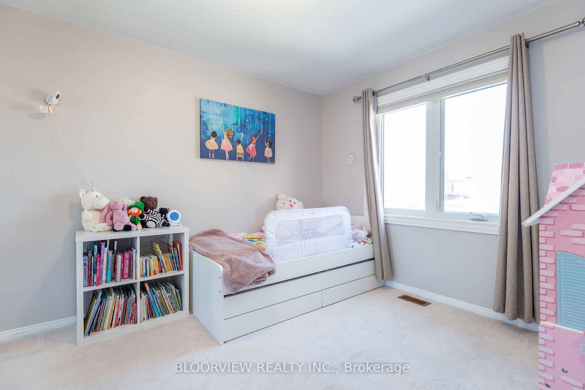 7 Marshview Ave