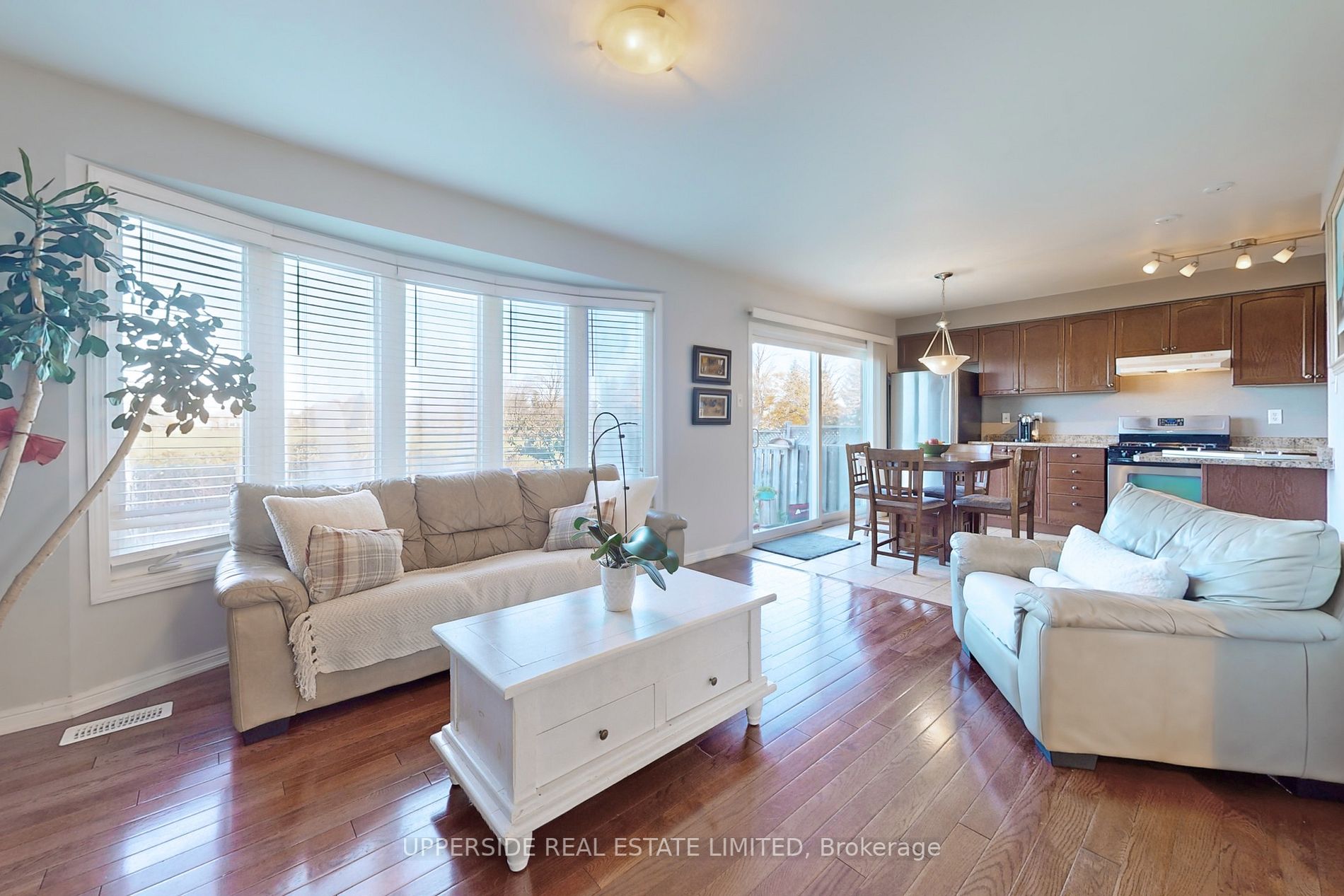 8 John W Taylor Ave