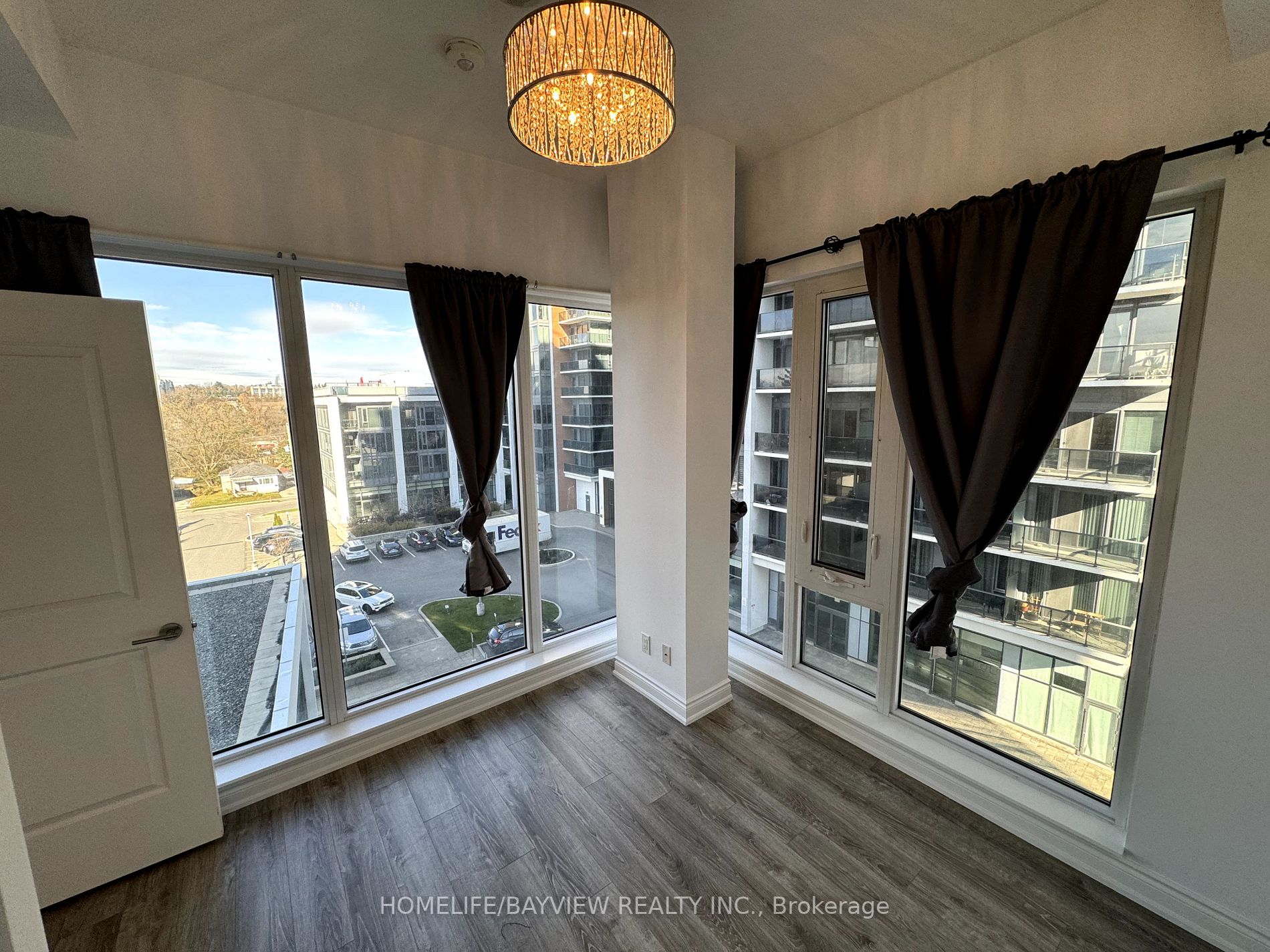 9618 Yonge St, #509