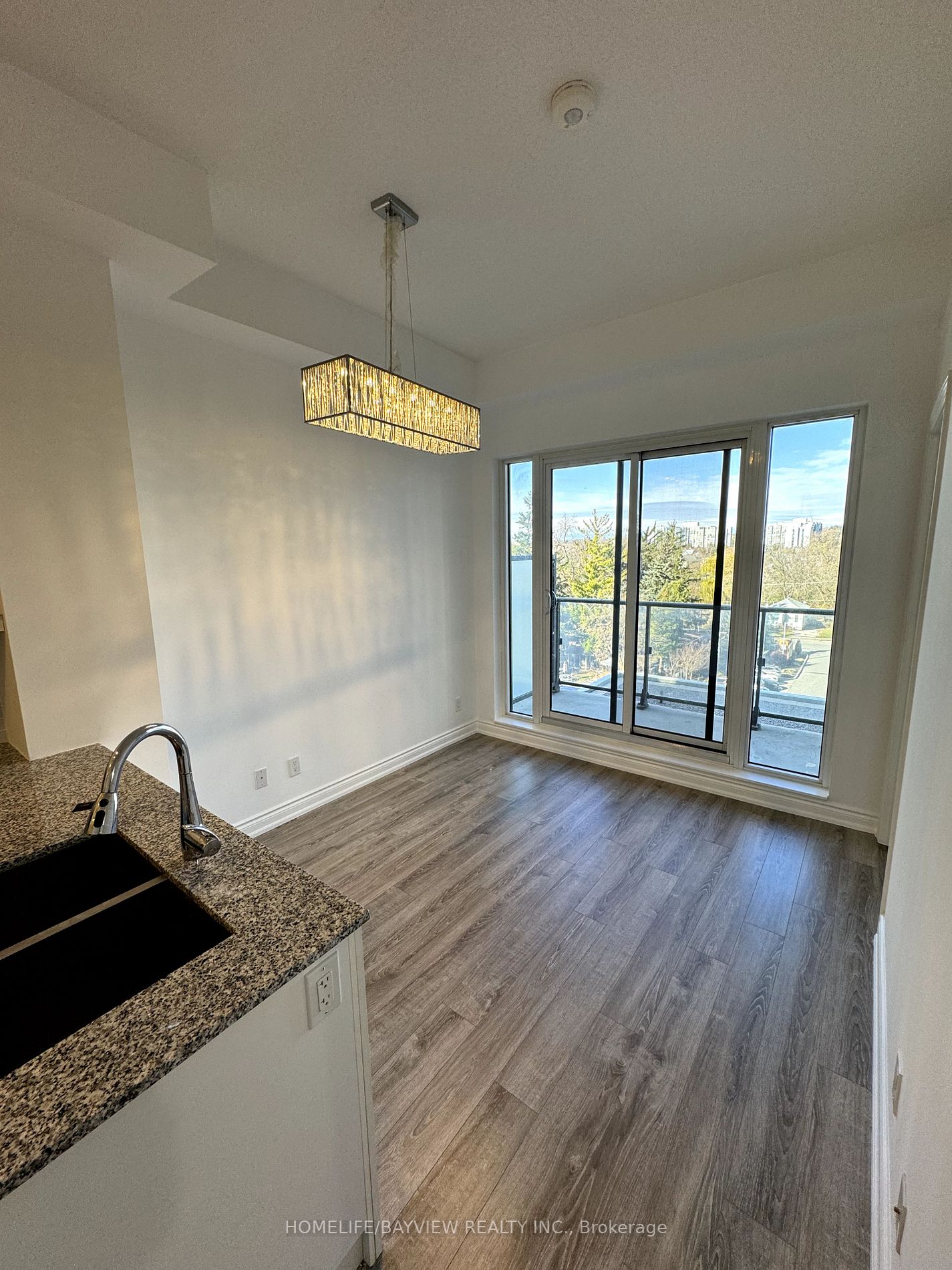 9618 Yonge St, #509