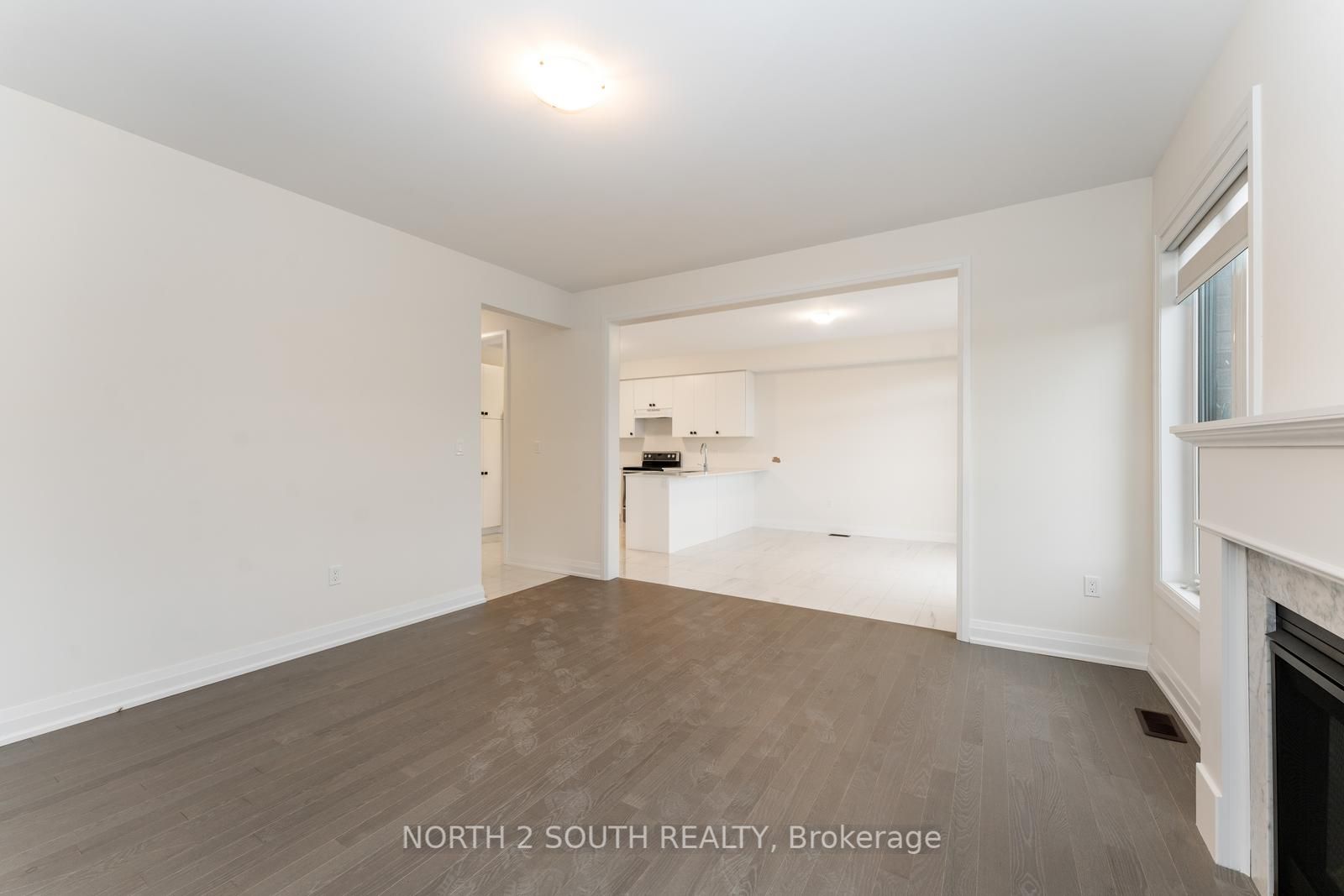146 Ferragine Cres